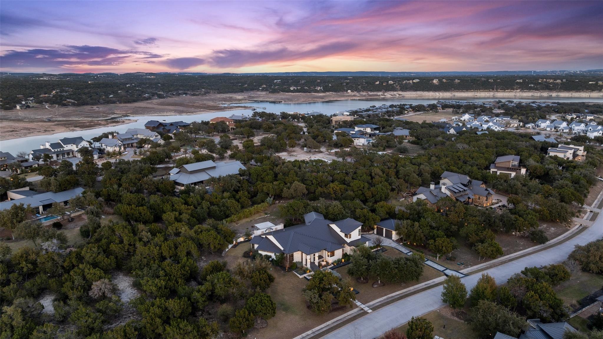 Knights Chance Ln, Spicewood, TX 78669