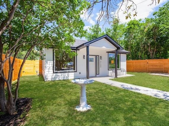 16th St, Austin, TX 78702