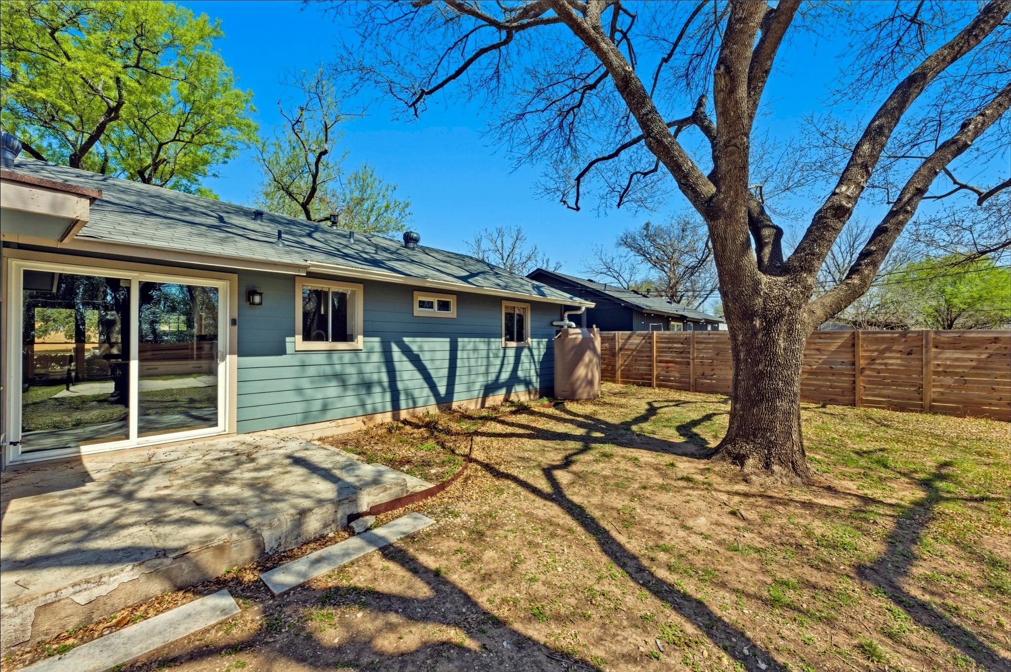 Arthur Stiles Rd, Austin, TX 78721 #1