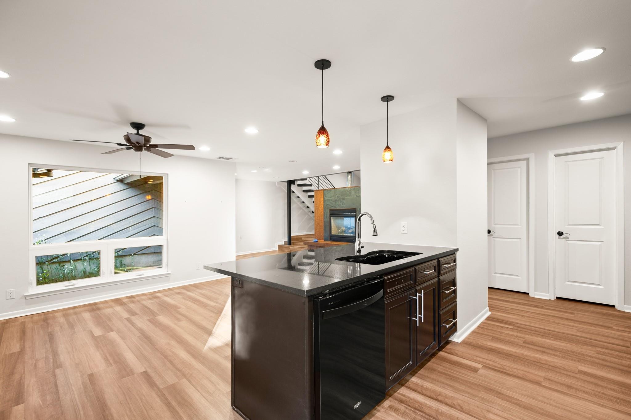 Creek Ledge , Austin, TX 78731