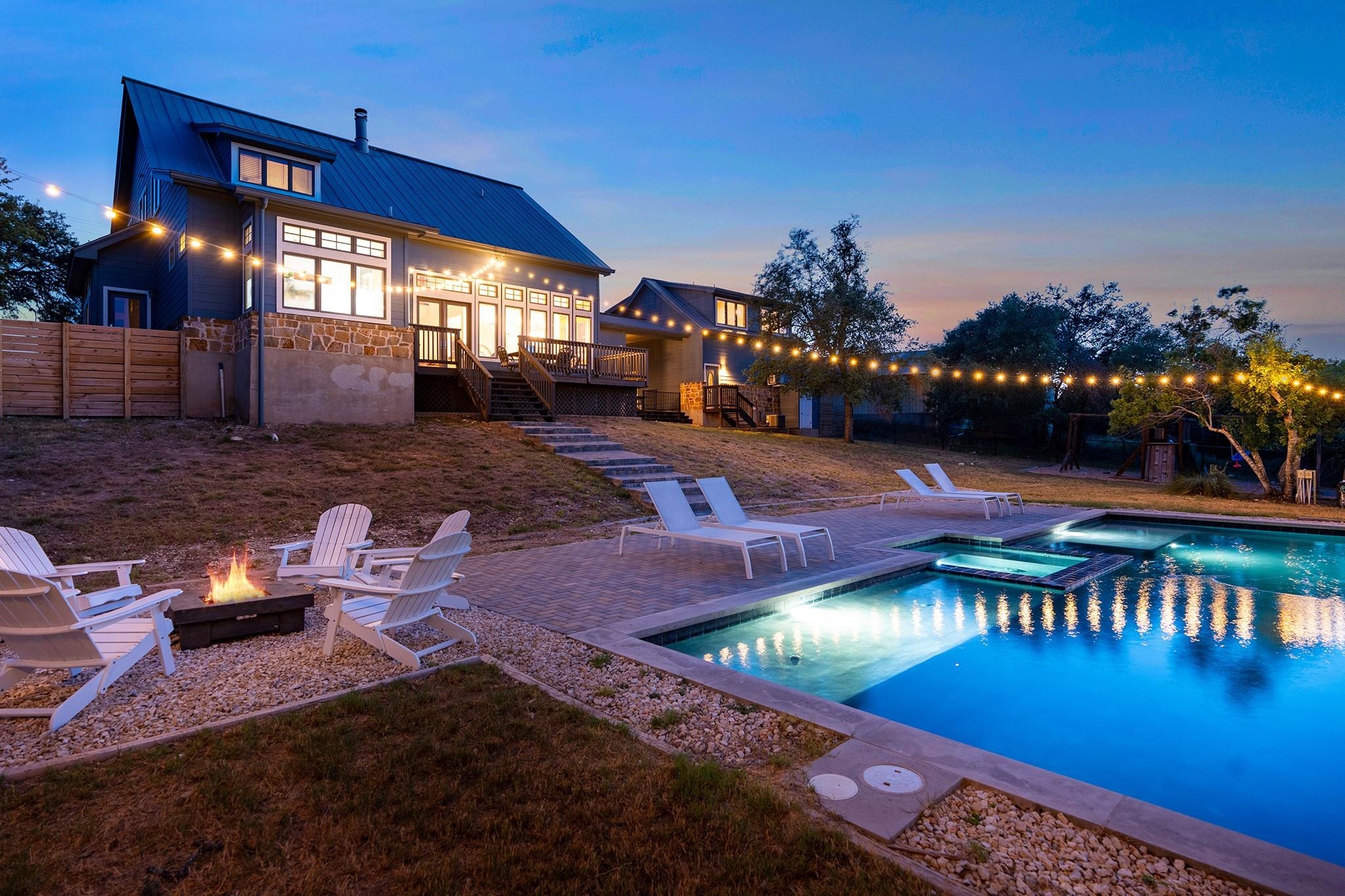 Lake Park Dr, Dripping Springs, TX 78620
