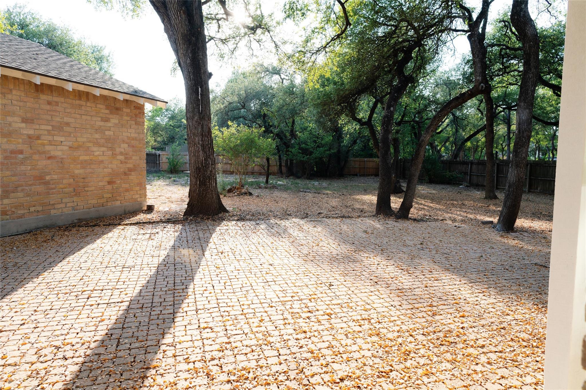 Cedarhurst Cir, Austin, TX 78729