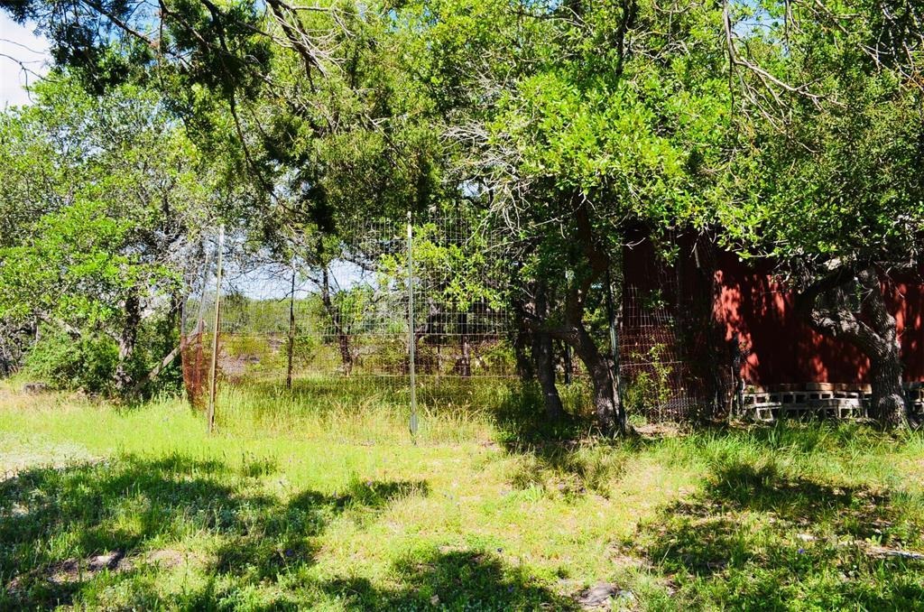 Longview Rd, Dripping Springs, TX 78620
