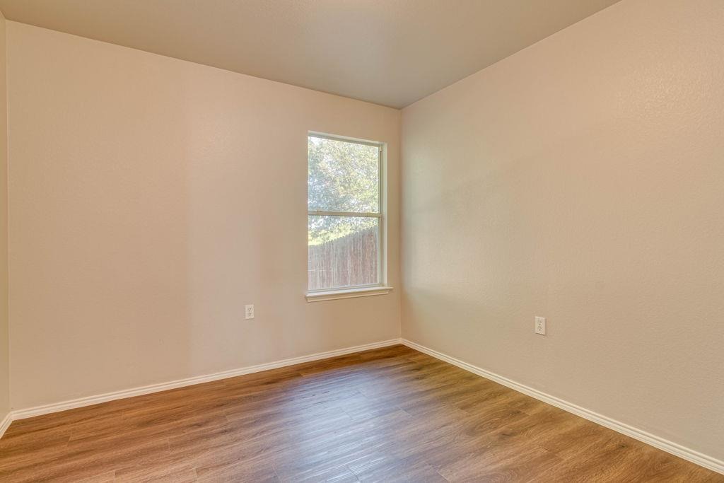 Constellation Cir, Del Valle, TX 78617