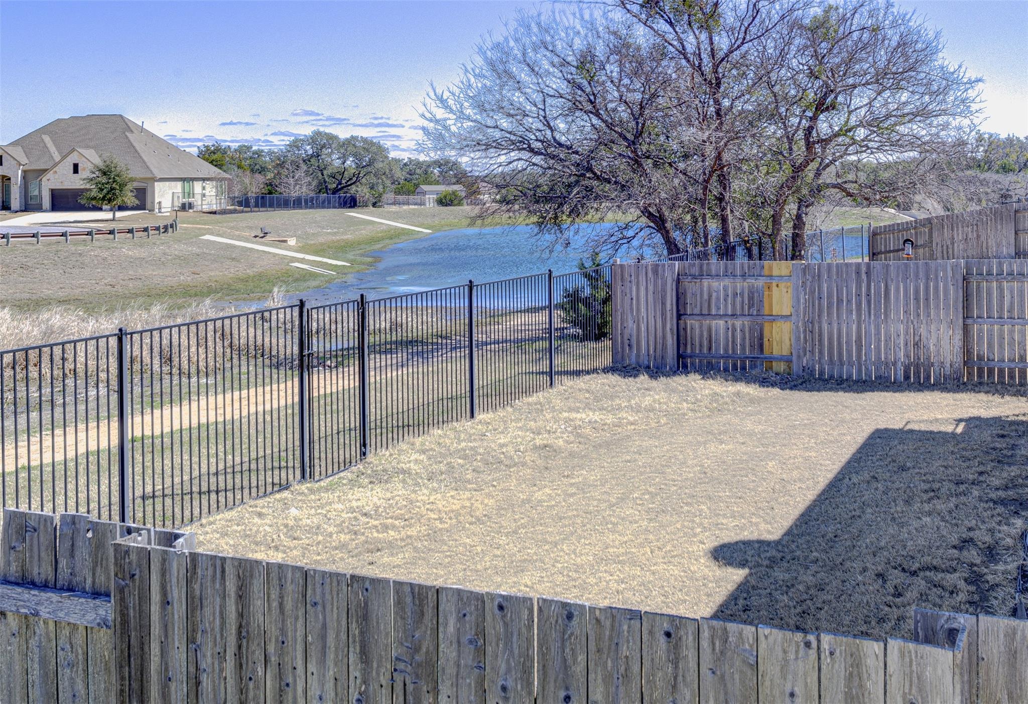 LA Grotta Ln, Georgetown, TX 78628