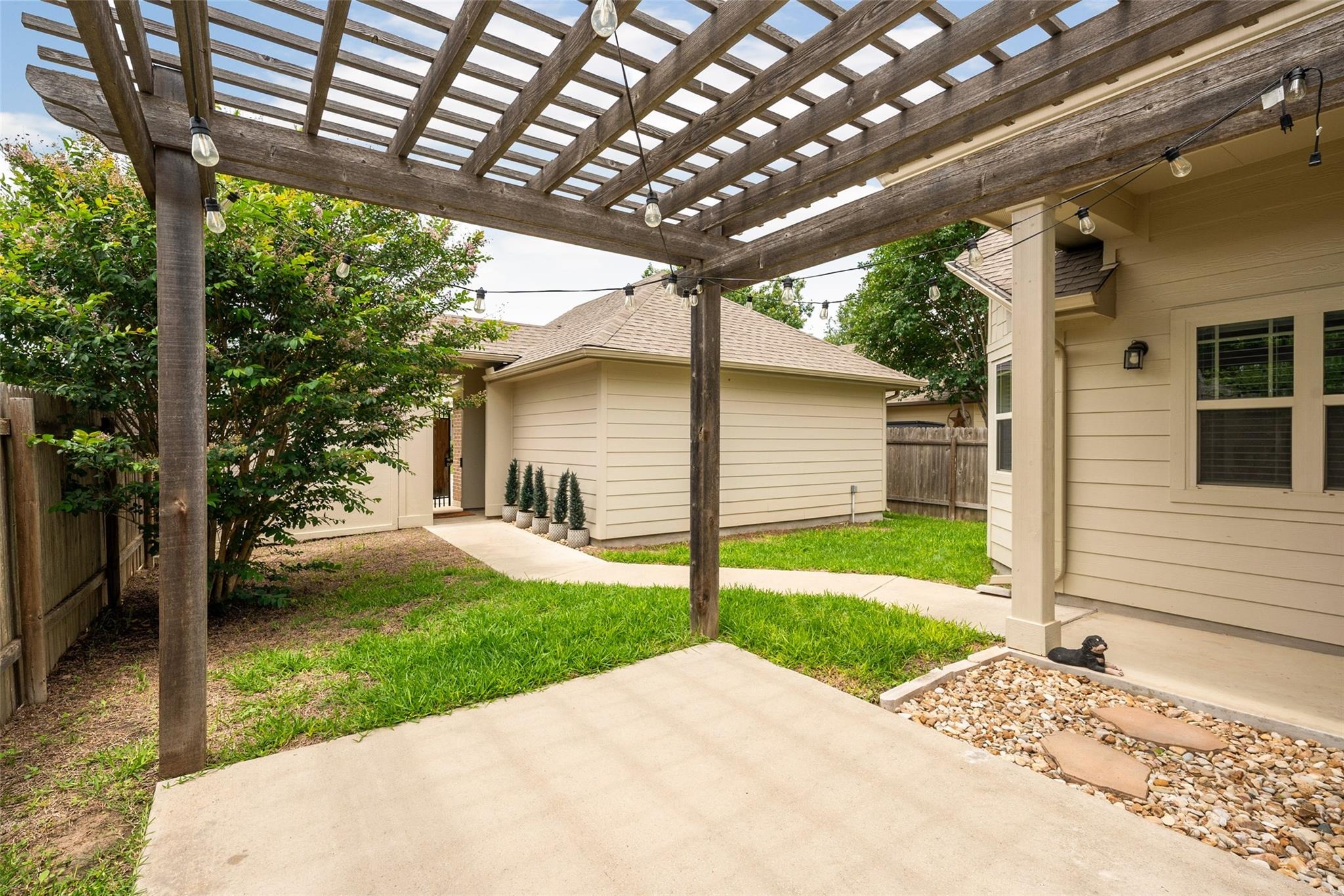 Silo St, San Marcos, TX 78666 #1