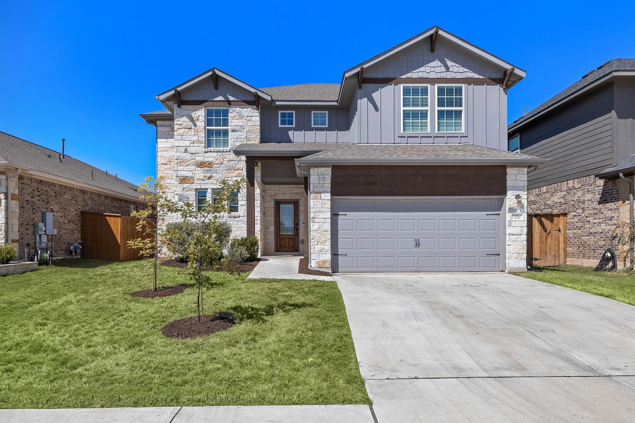 Clear Fork Loop, Liberty Hill, TX 78642