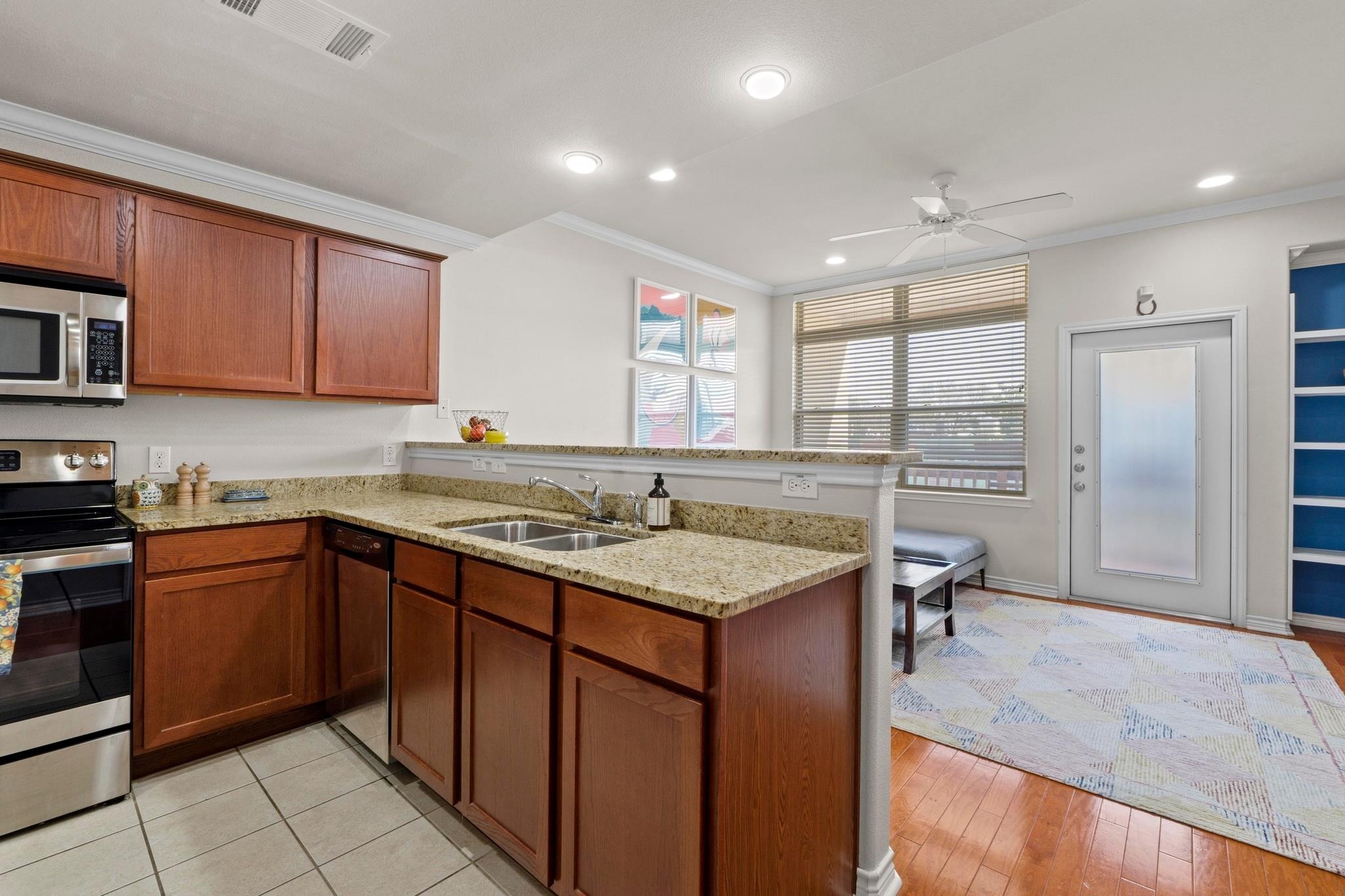 31st St, Austin, TX 78705 #1