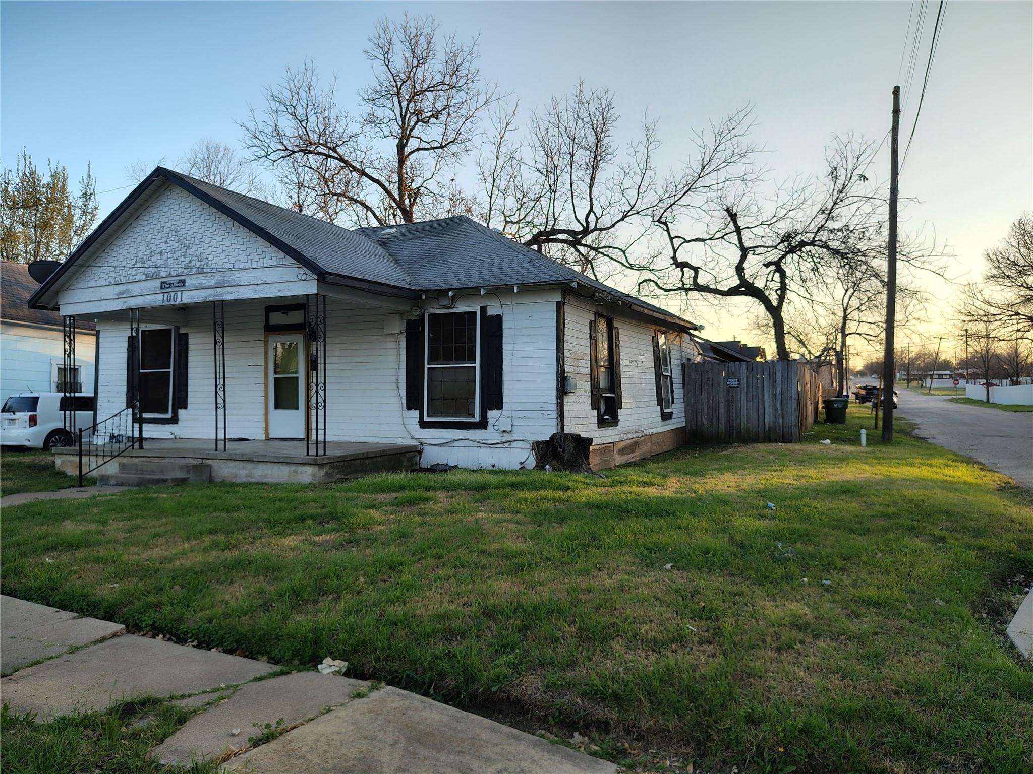 16th St, Waco, TX 76706 #1