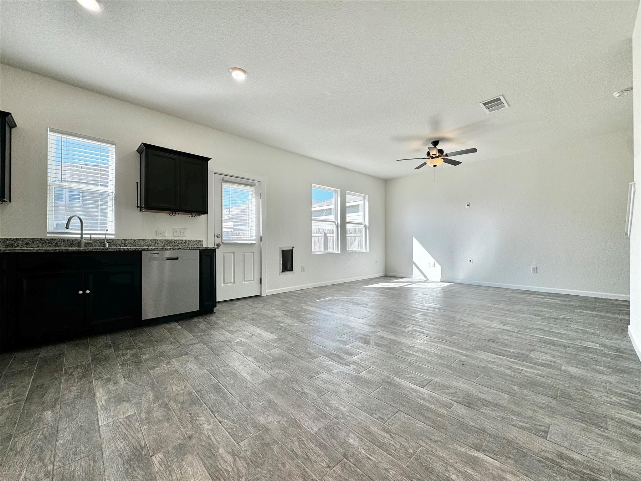 Woodpecker Run, Jarrell, TX 76537