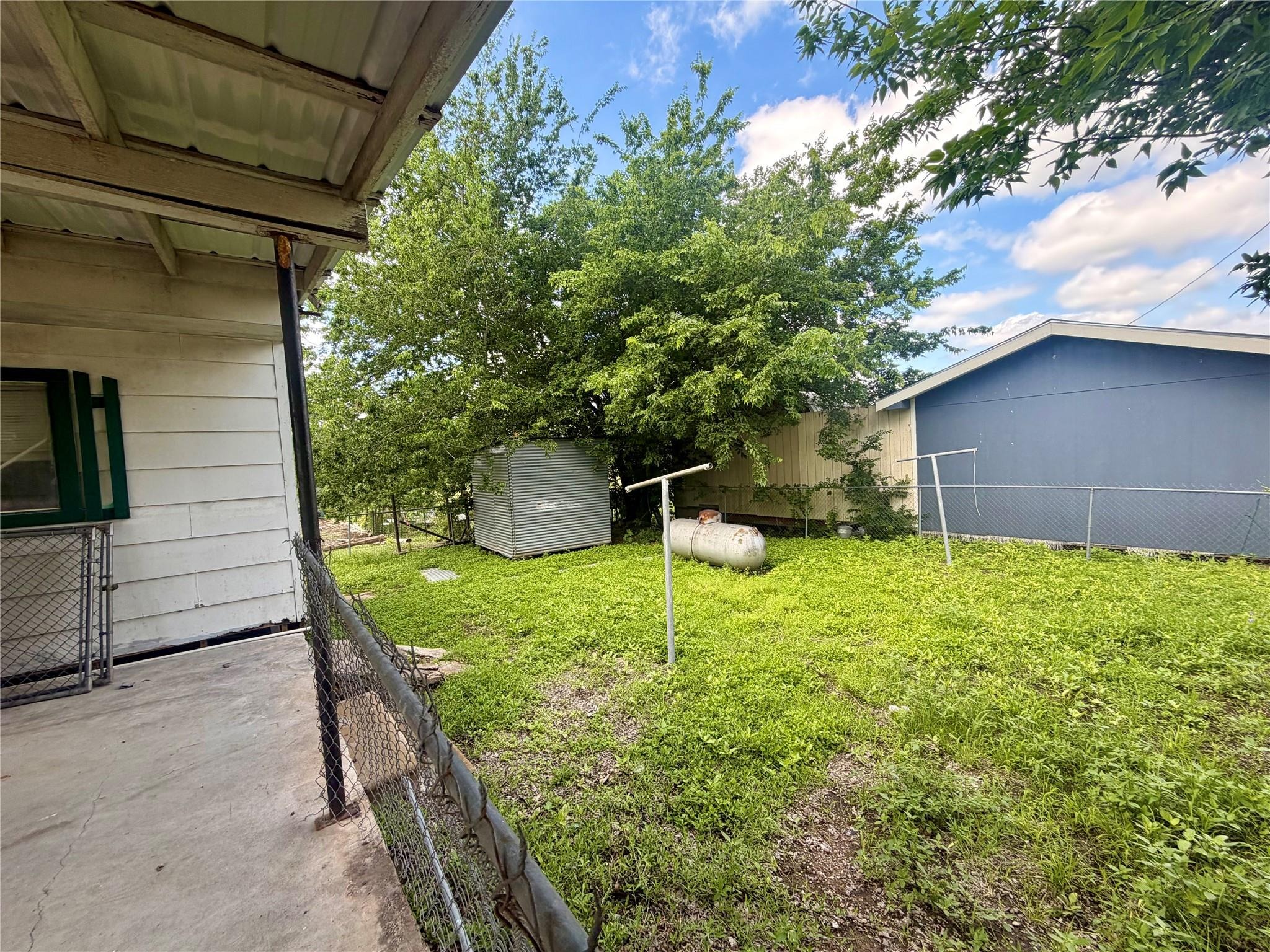 Boundary St, Giddings, TX 78942 #1