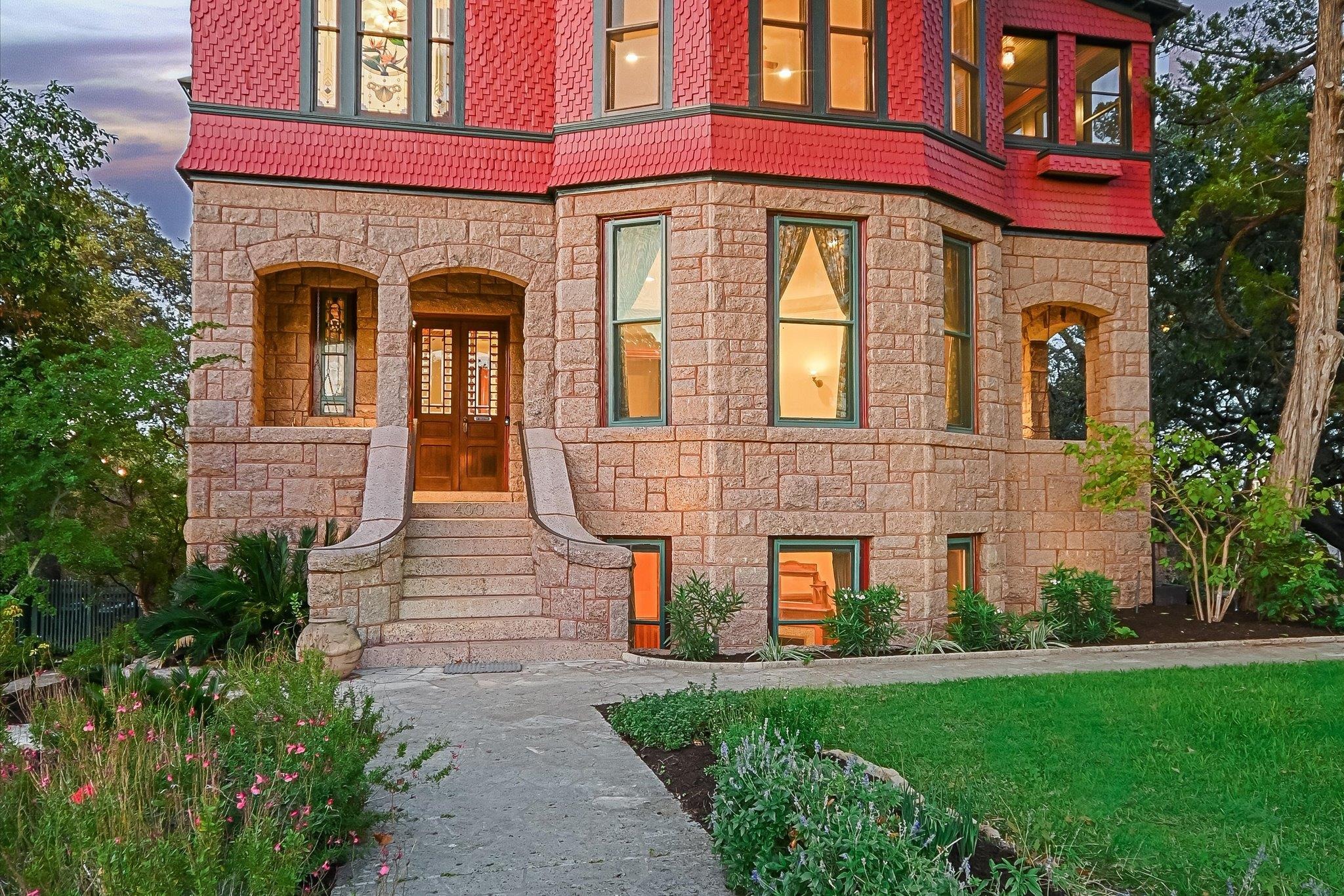 Academy Dr, Austin, TX 78704