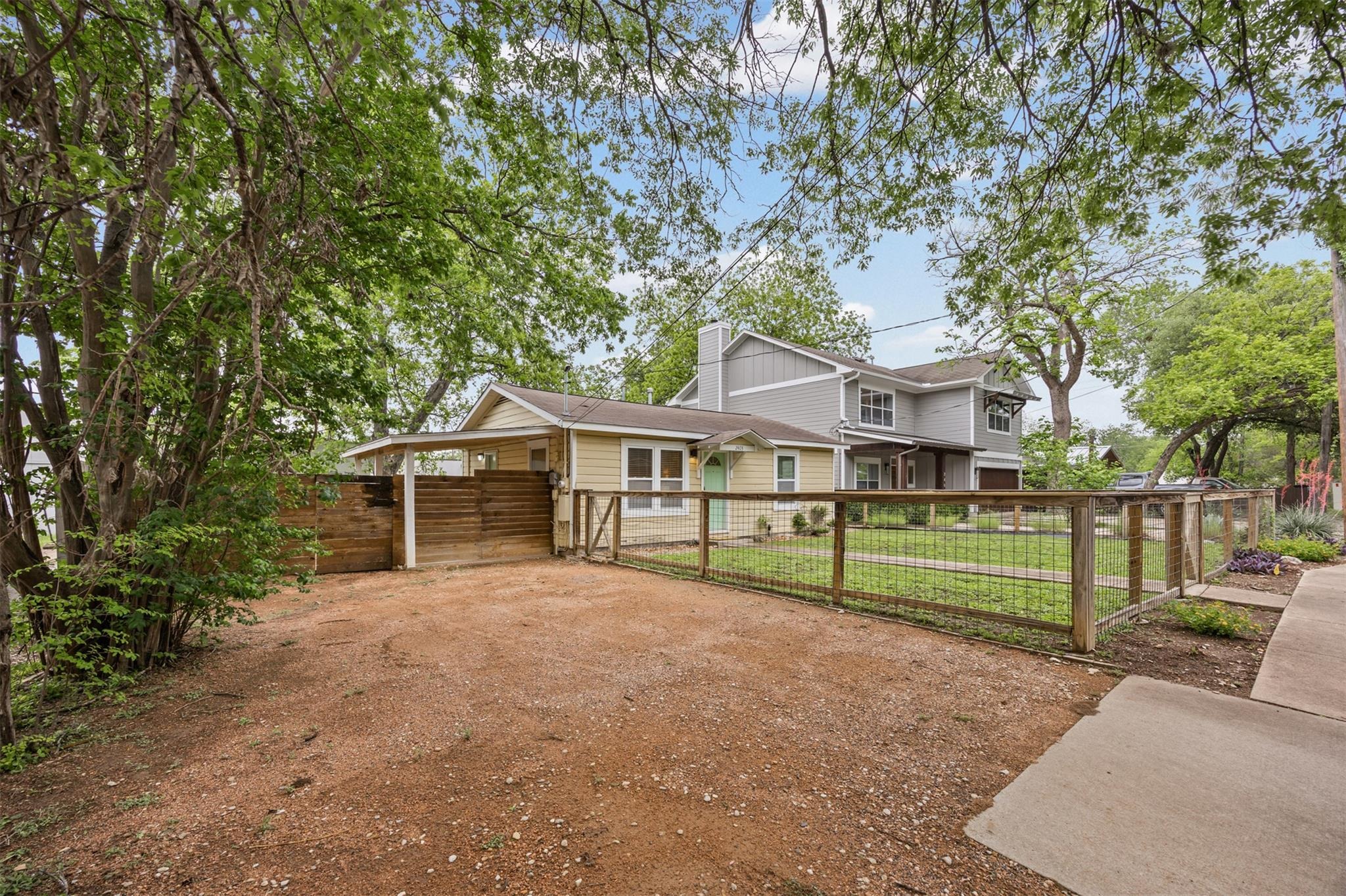 2nd St, Austin, TX 78704