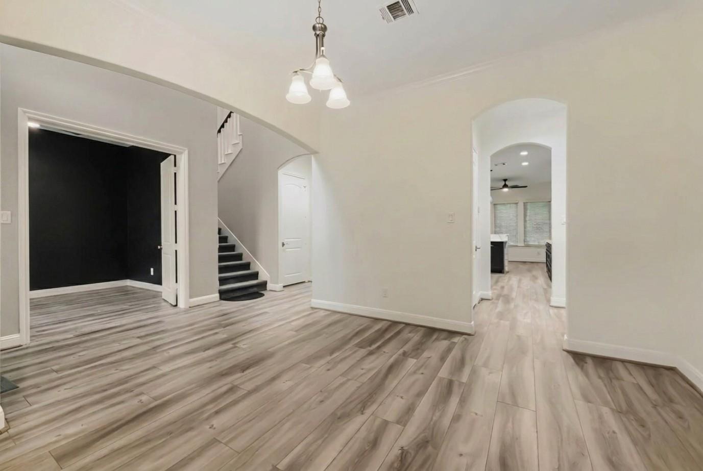 Creek View Ln, Conroe, TX 77385