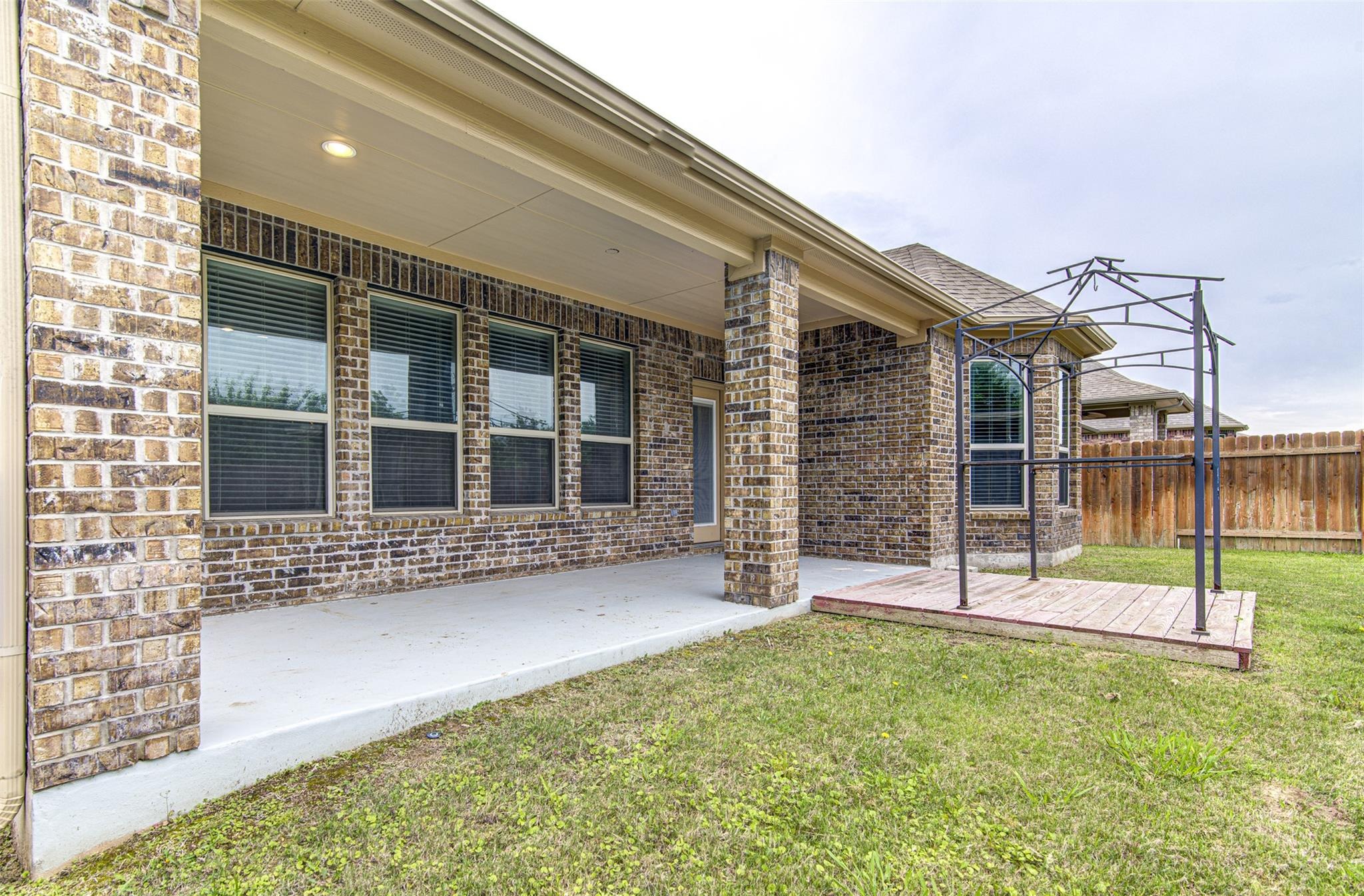 Enza Ct, Round Rock, TX 78665
