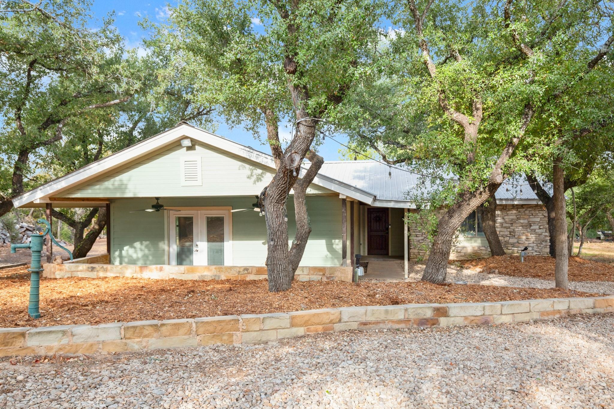 Oak Grove Cir, Austin, TX 78736