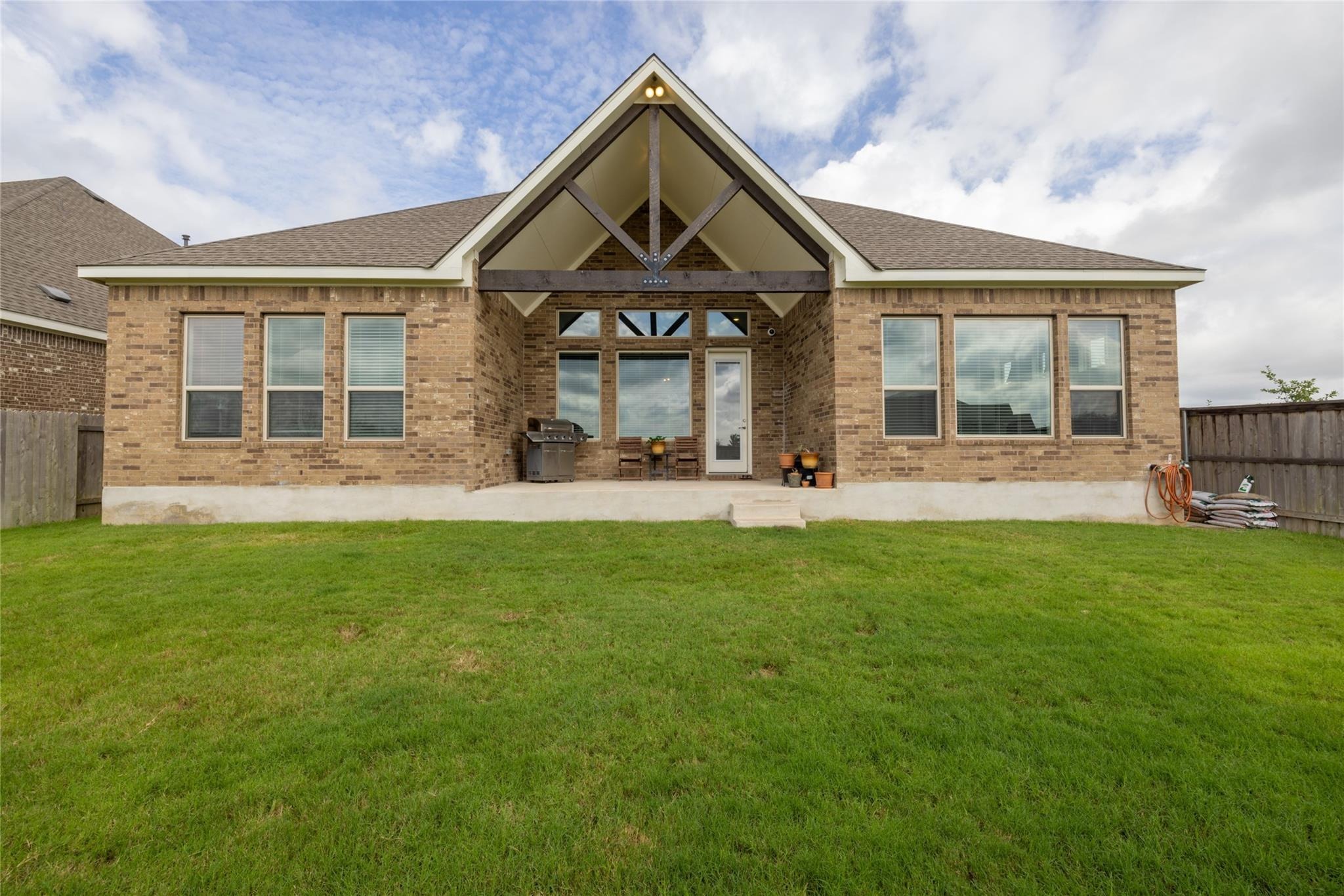 Spinnaker Loop, Kyle, TX 78640