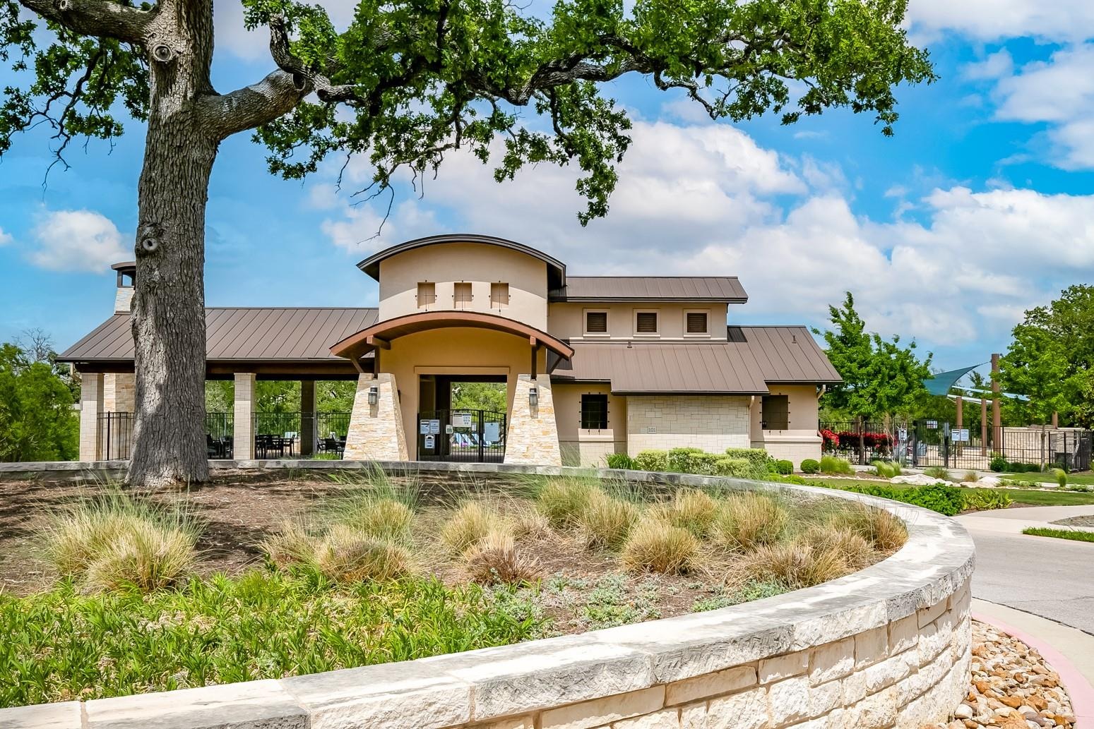 Mountain Valley St, Georgetown, TX 78628