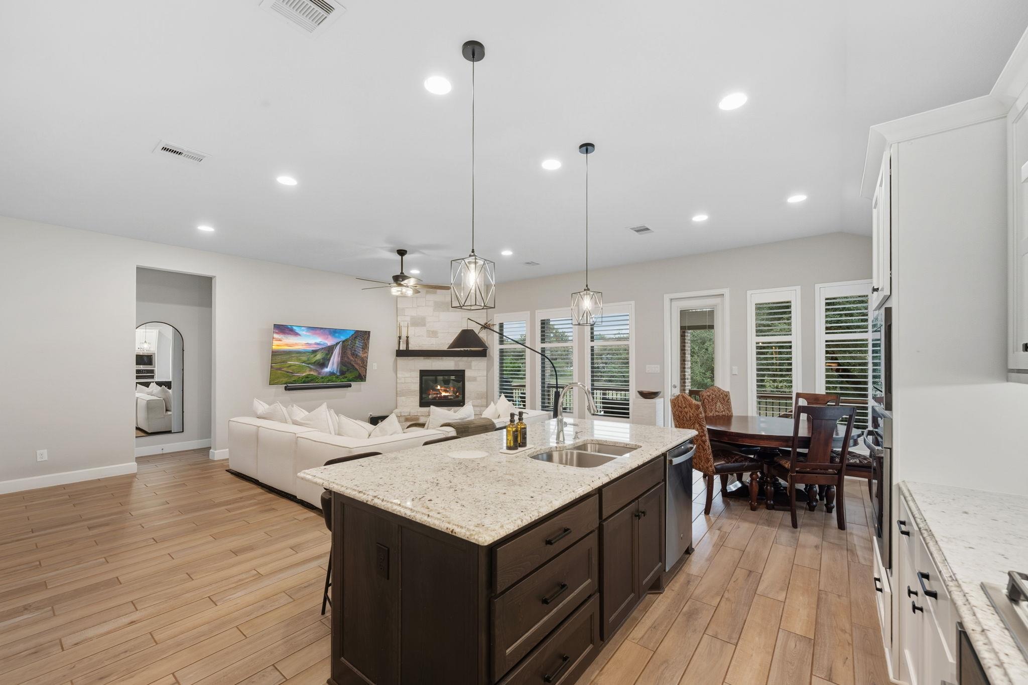 Bridle Trl, New Braunfels, TX 78132