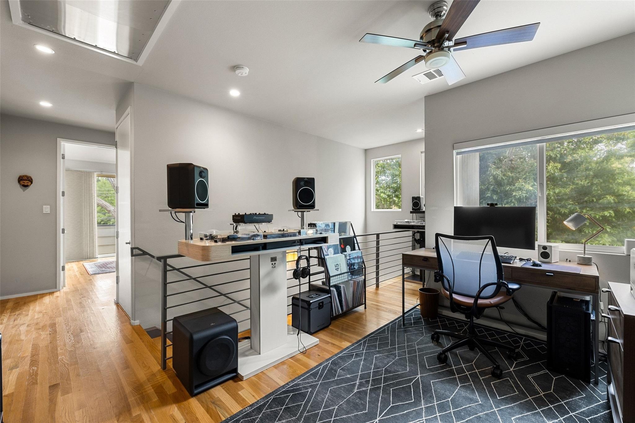 Annie St, Austin, TX 78704