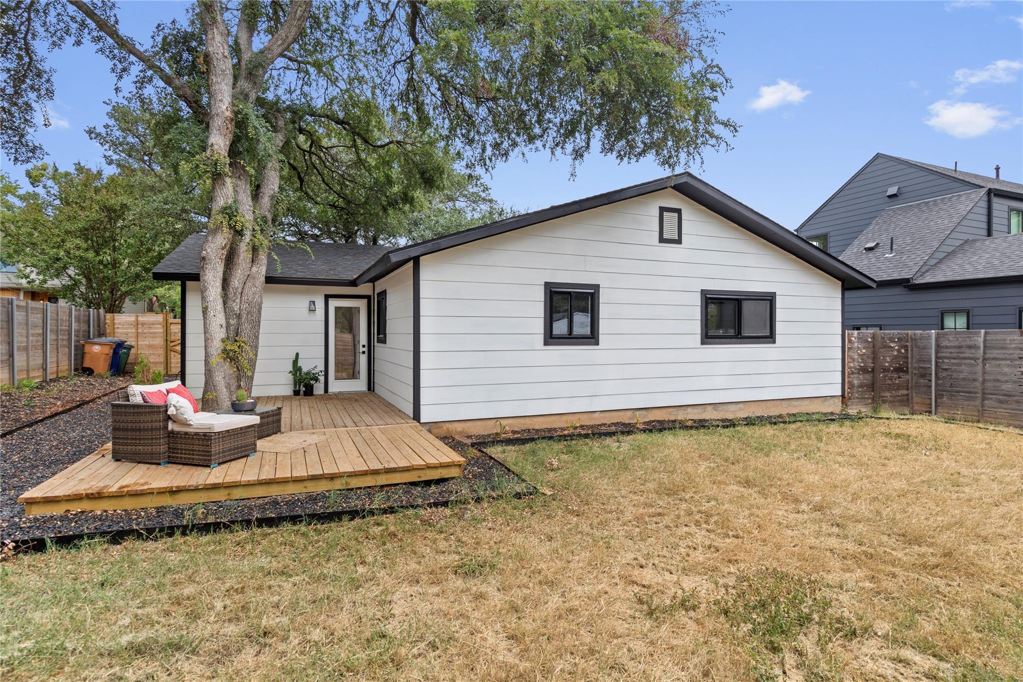 Cardiff Dr, Austin, TX 78745