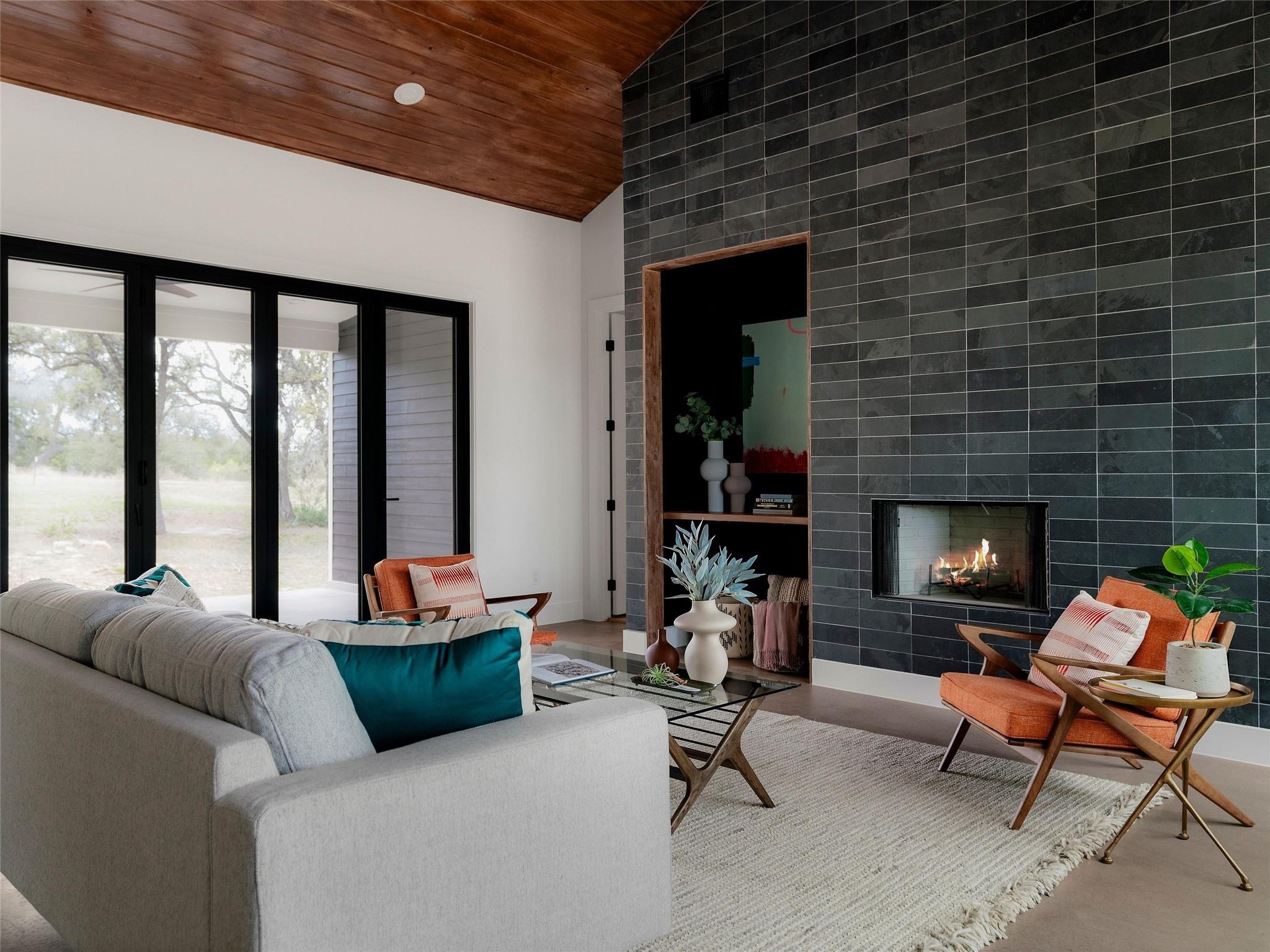 War Bonnet , Wimberley, TX 78676