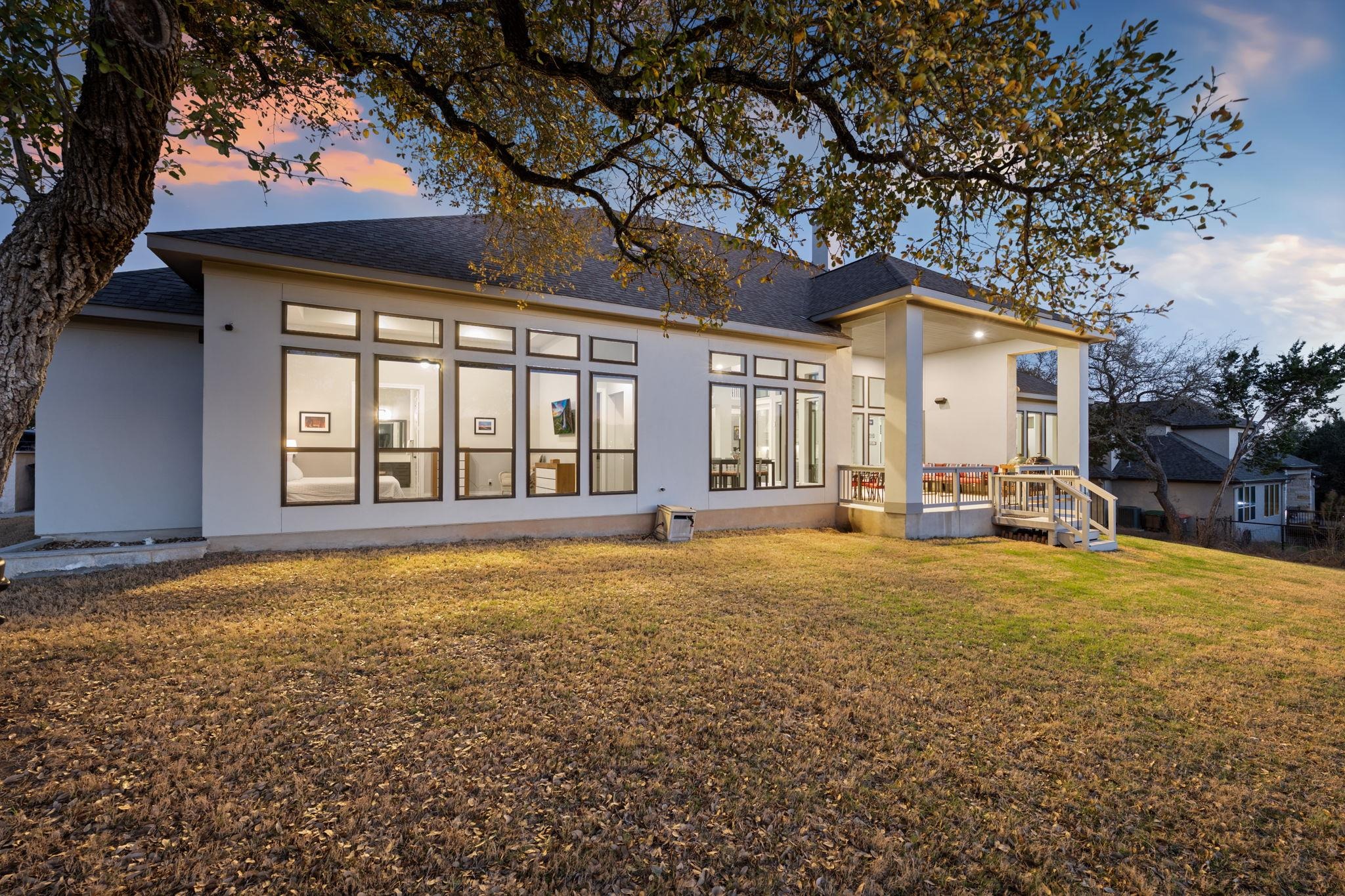 Bussola , New Braunfels, TX 78132