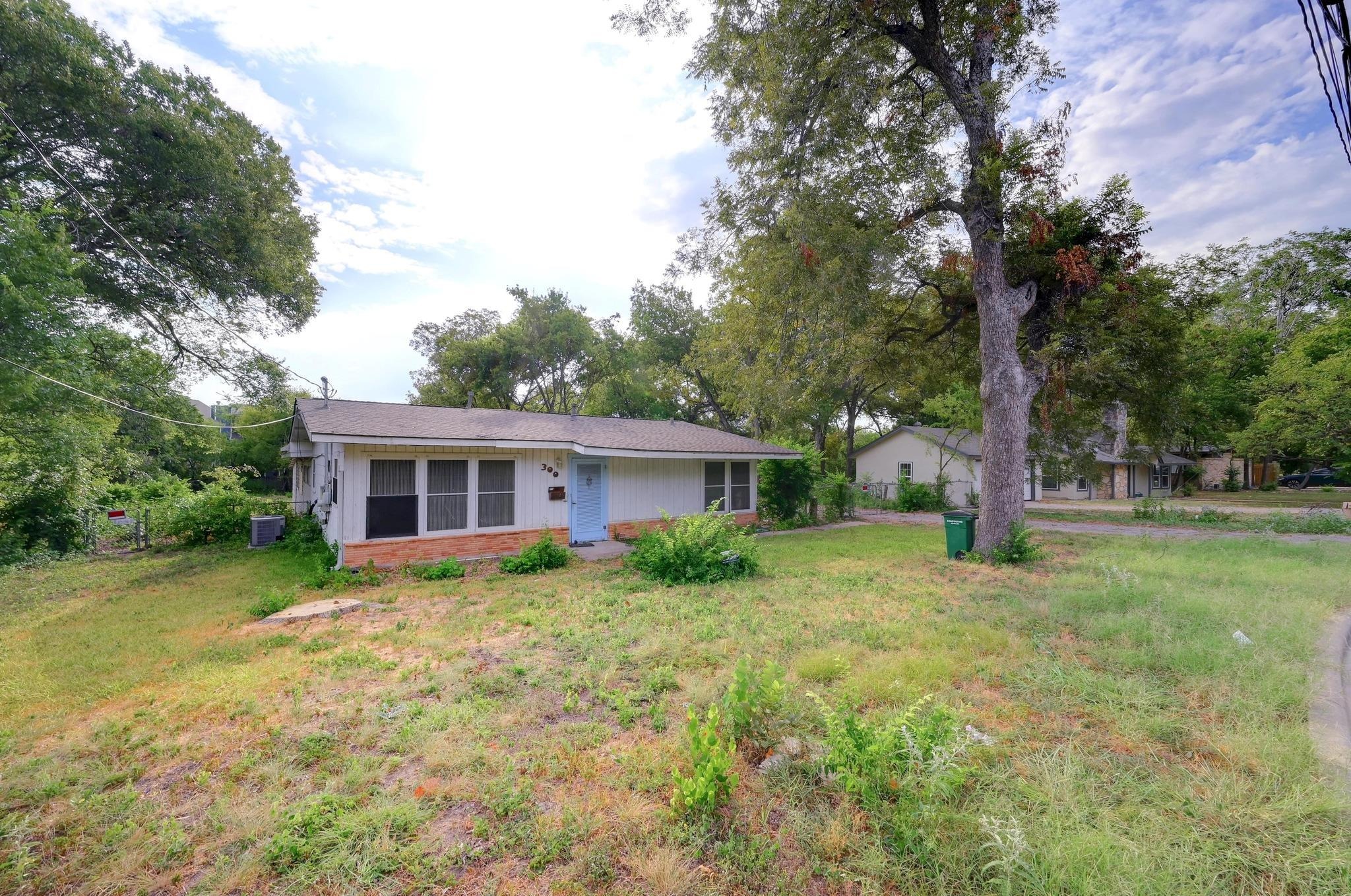 Pecan Dr, Austin, TX 78753 #1