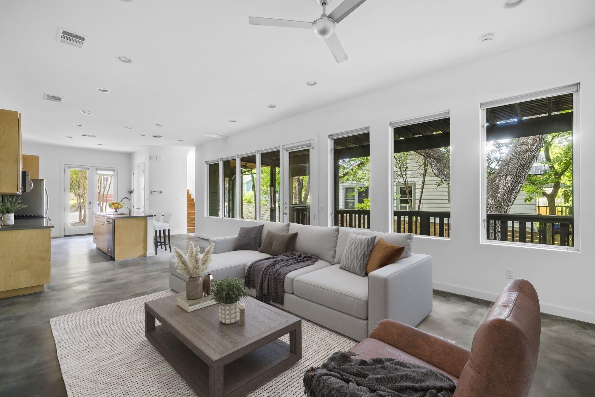 5th St, Austin, TX 78704