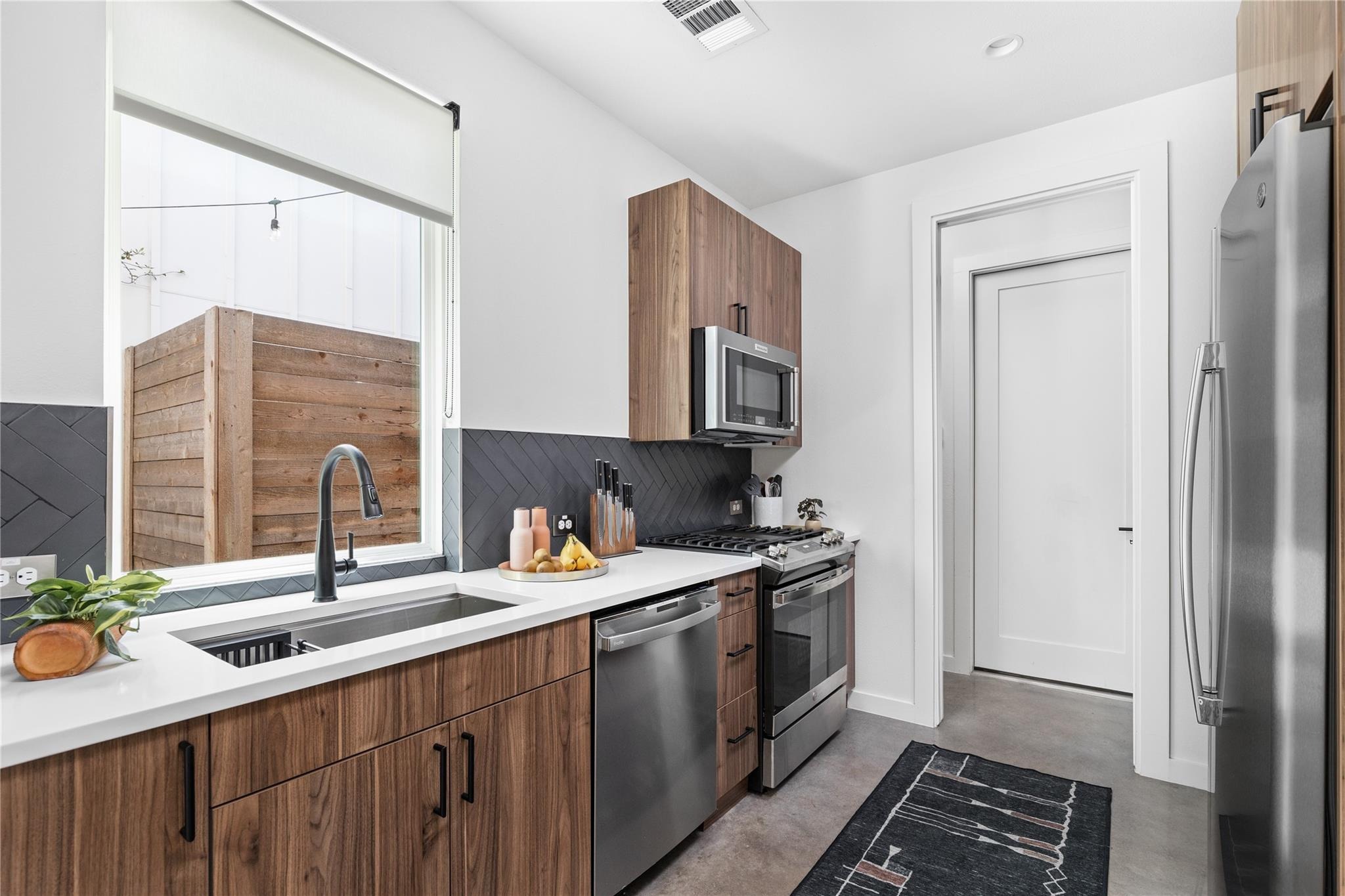 Tillery St, Austin, TX 78702 #1
