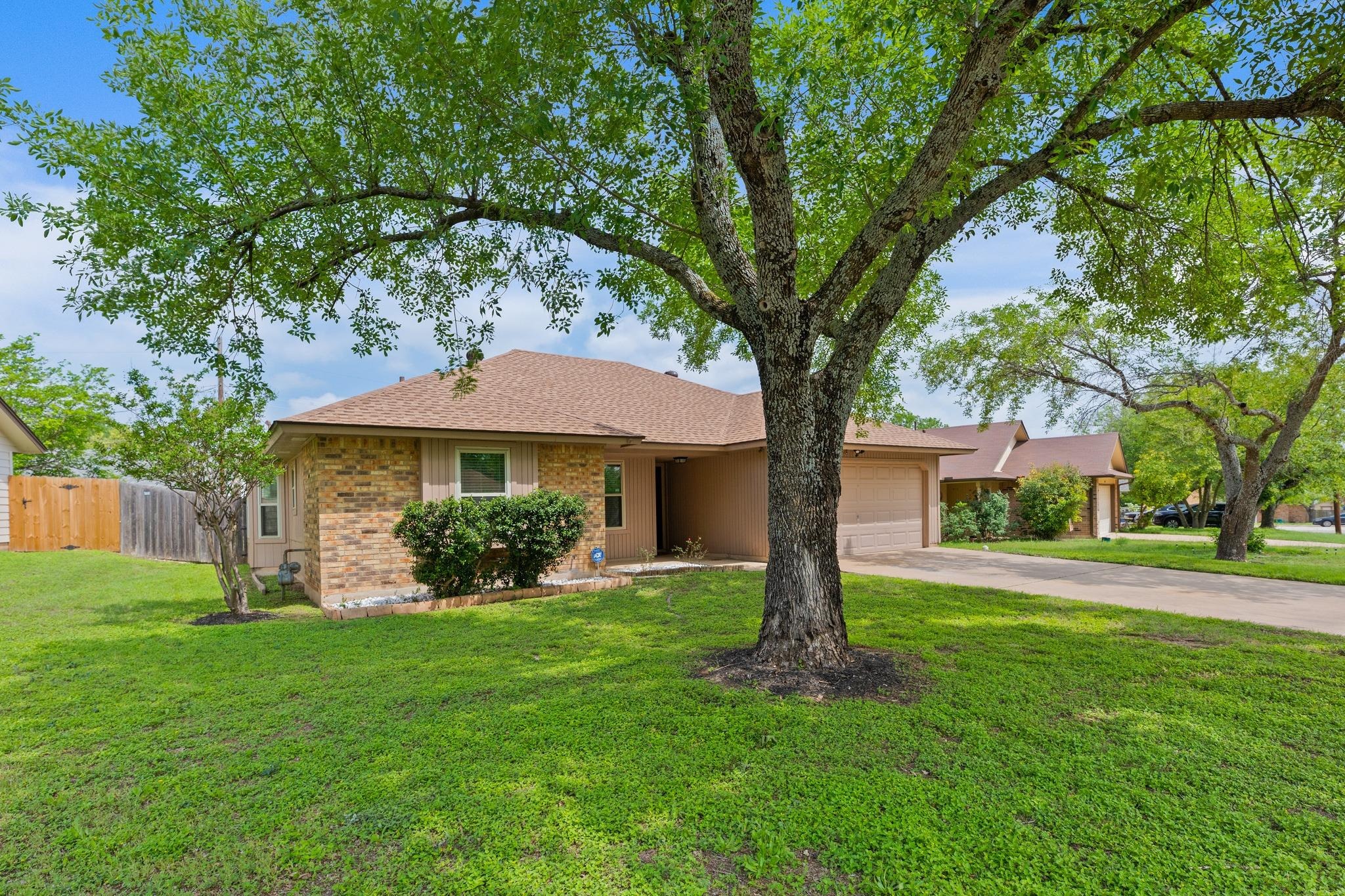 Cresswell Dr, Pflugerville, TX 78660 #1