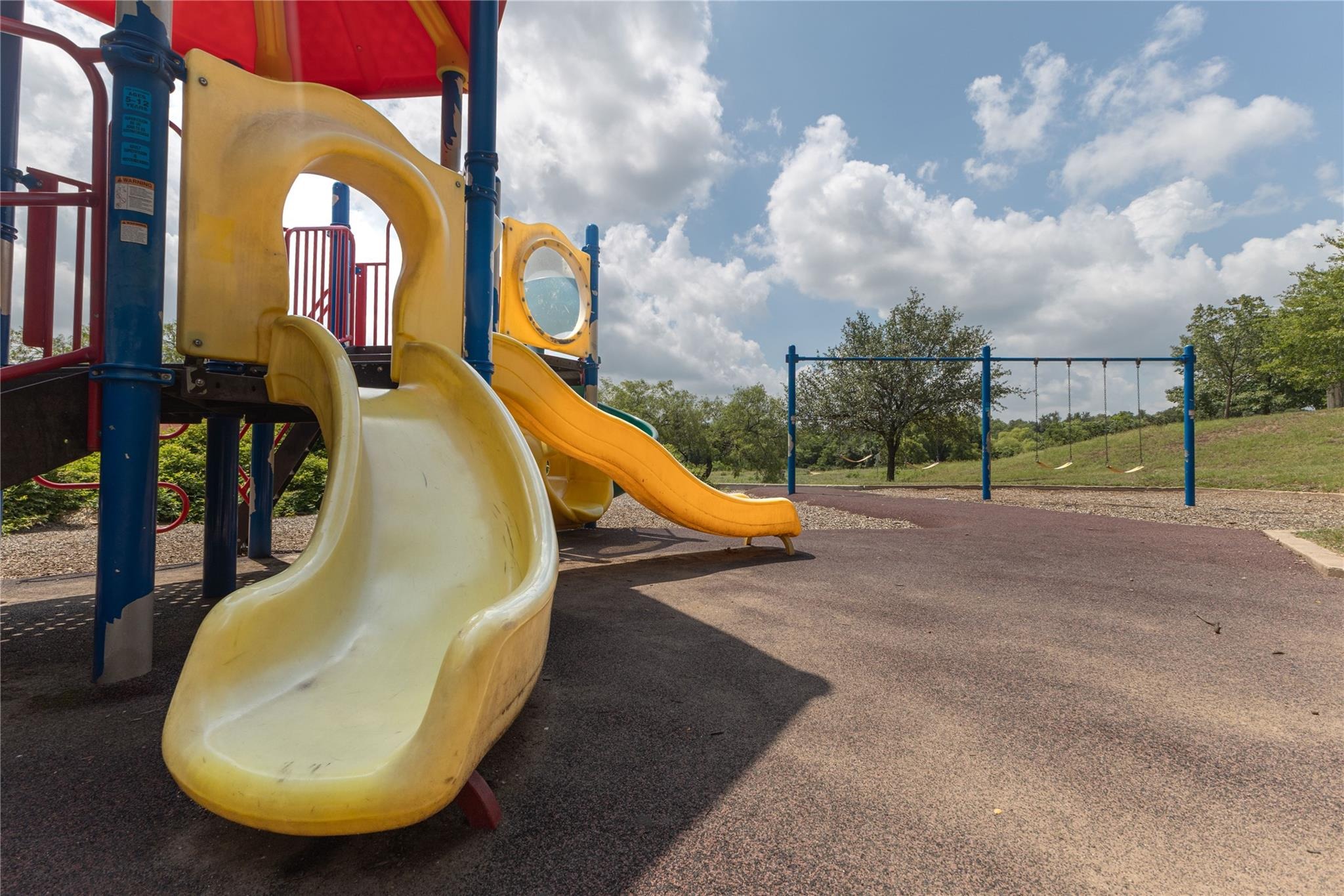 Burleson Rd, Austin, TX 78741