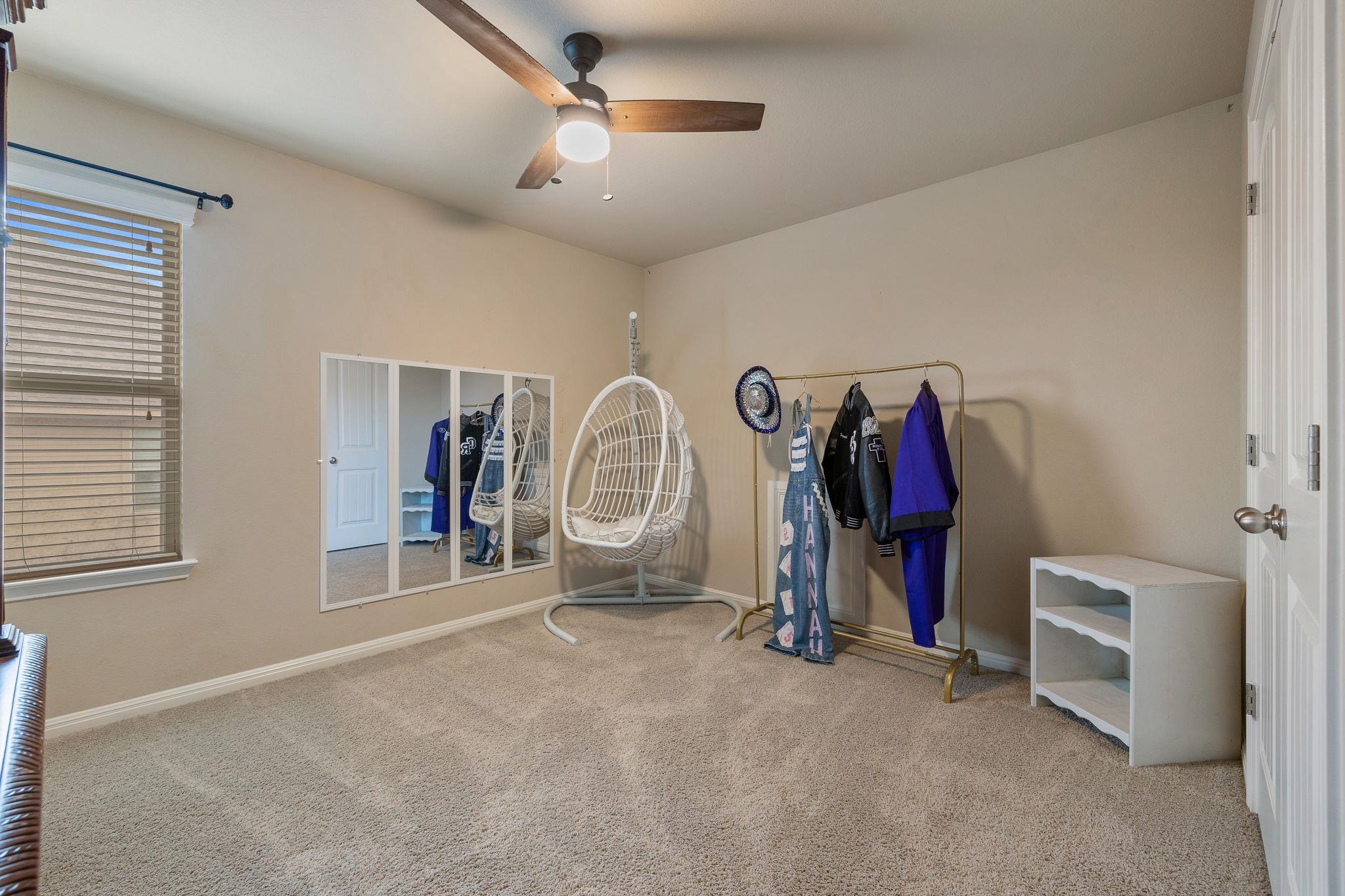 Huntington Trl, Round Rock, TX 78664 #1
