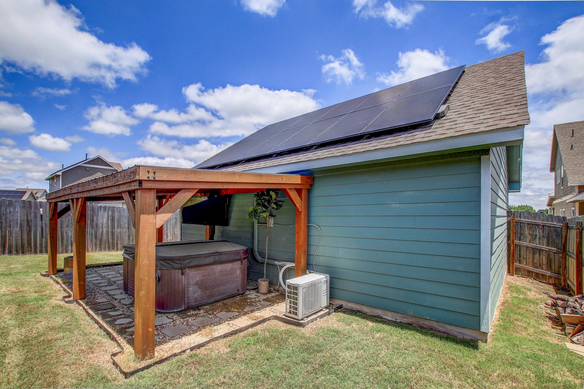 Weatherford Ln, Leander, TX 78641