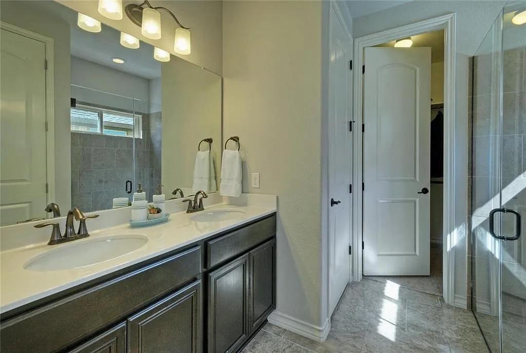 Clearwing Cir, Georgetown, TX 78626 #1