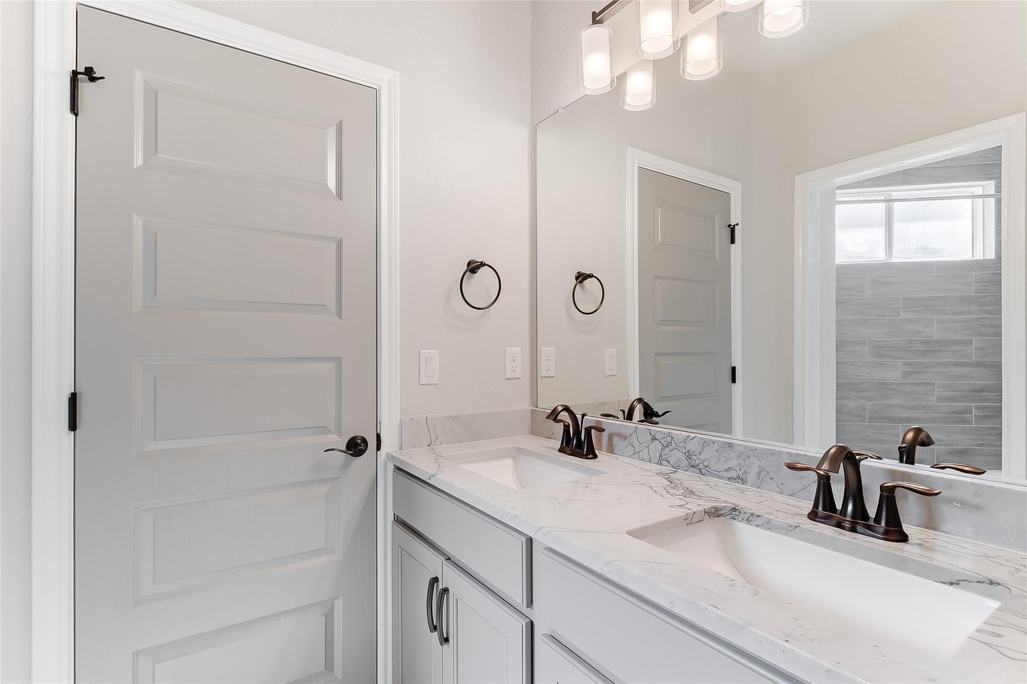 Byrd Ave, Lago Vista, TX 78645