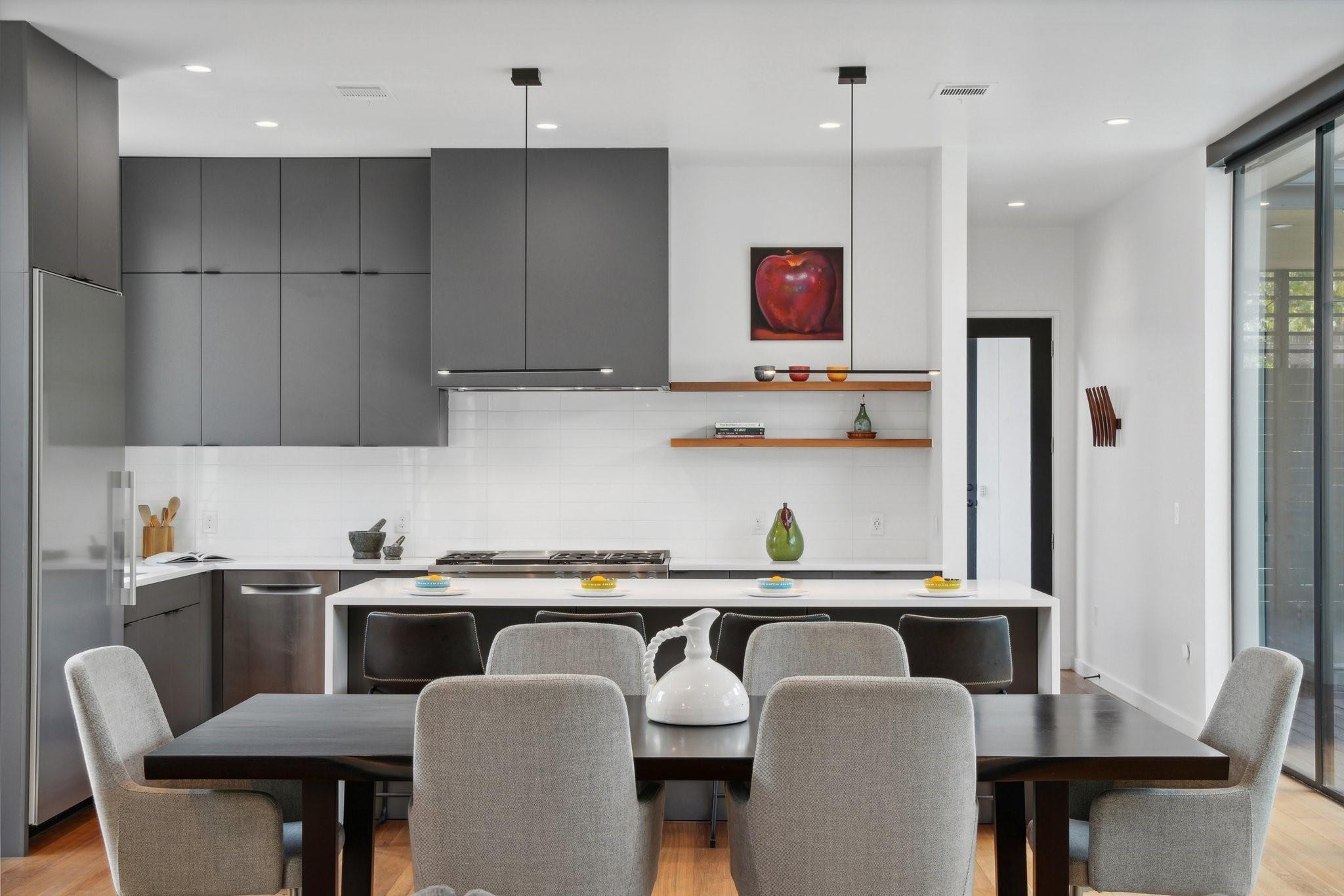 Mary St, Austin, TX 78704