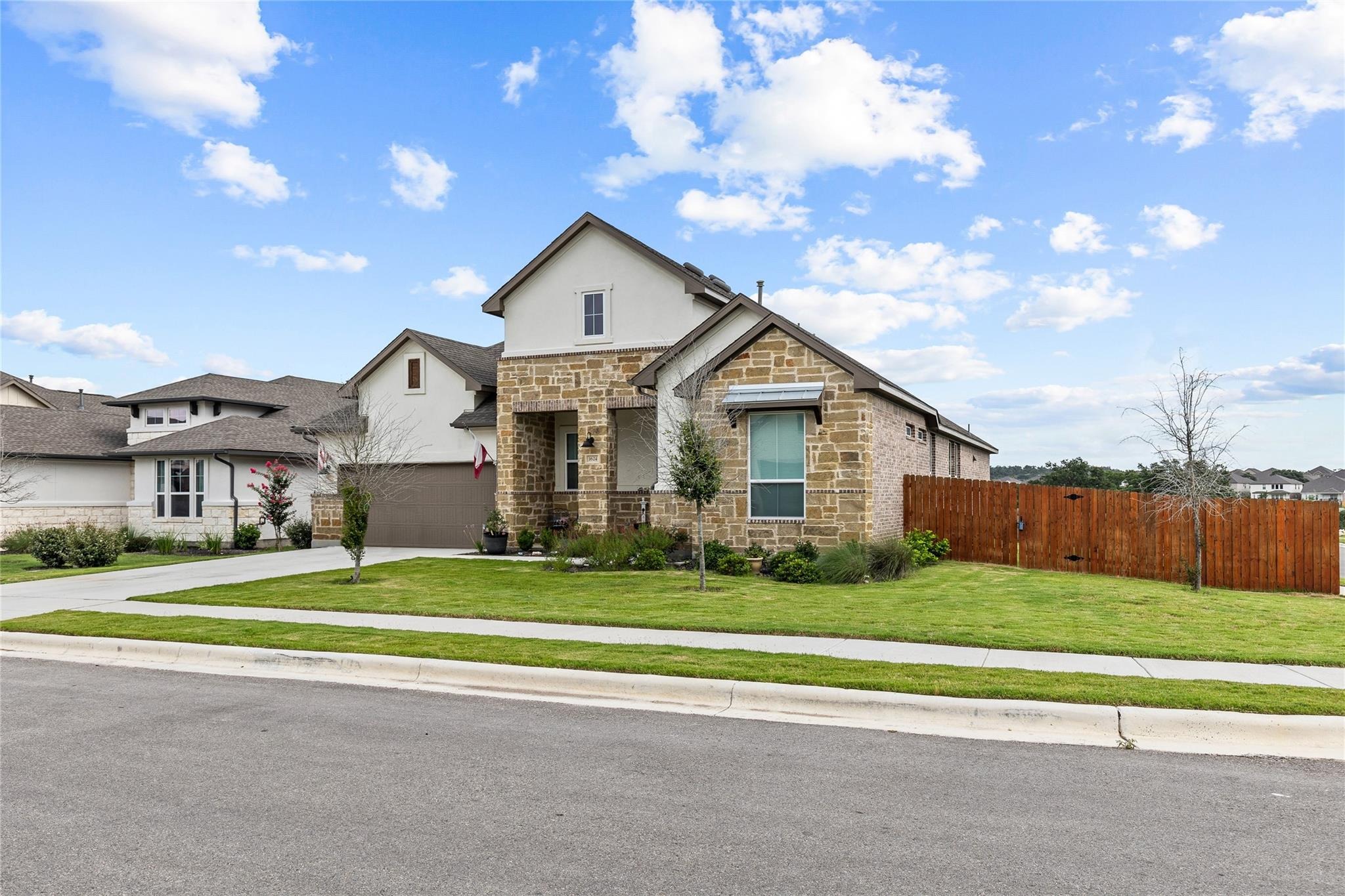 Dirndl , New Braunfels, TX 78132