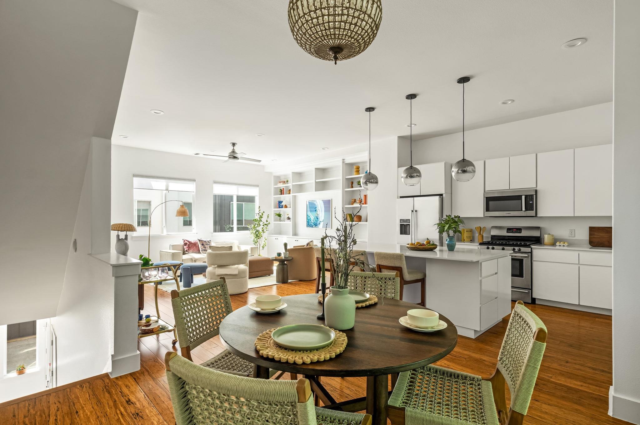 2nd St, Austin, TX 78702