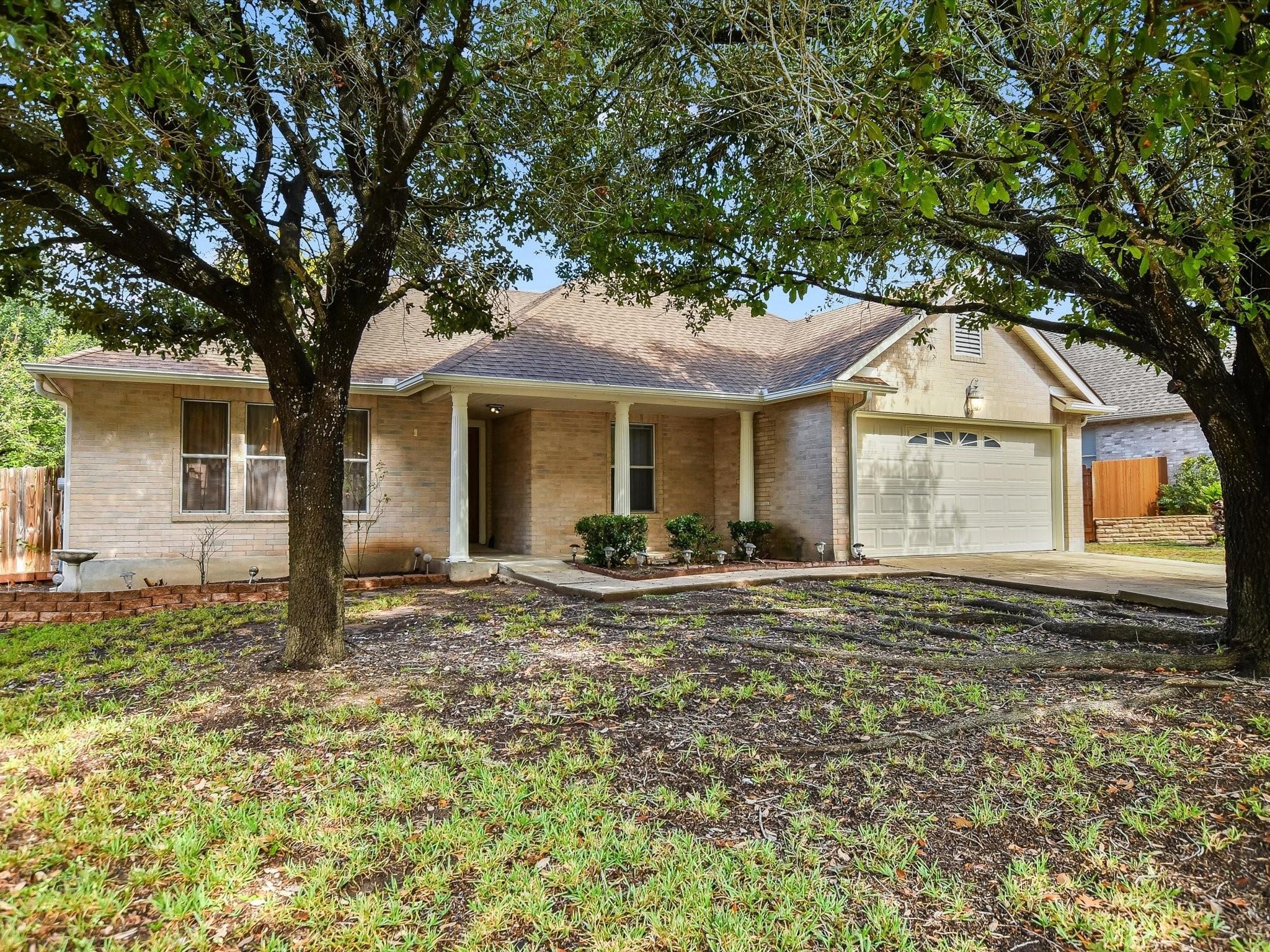 905 E OLYMPIC Dr  