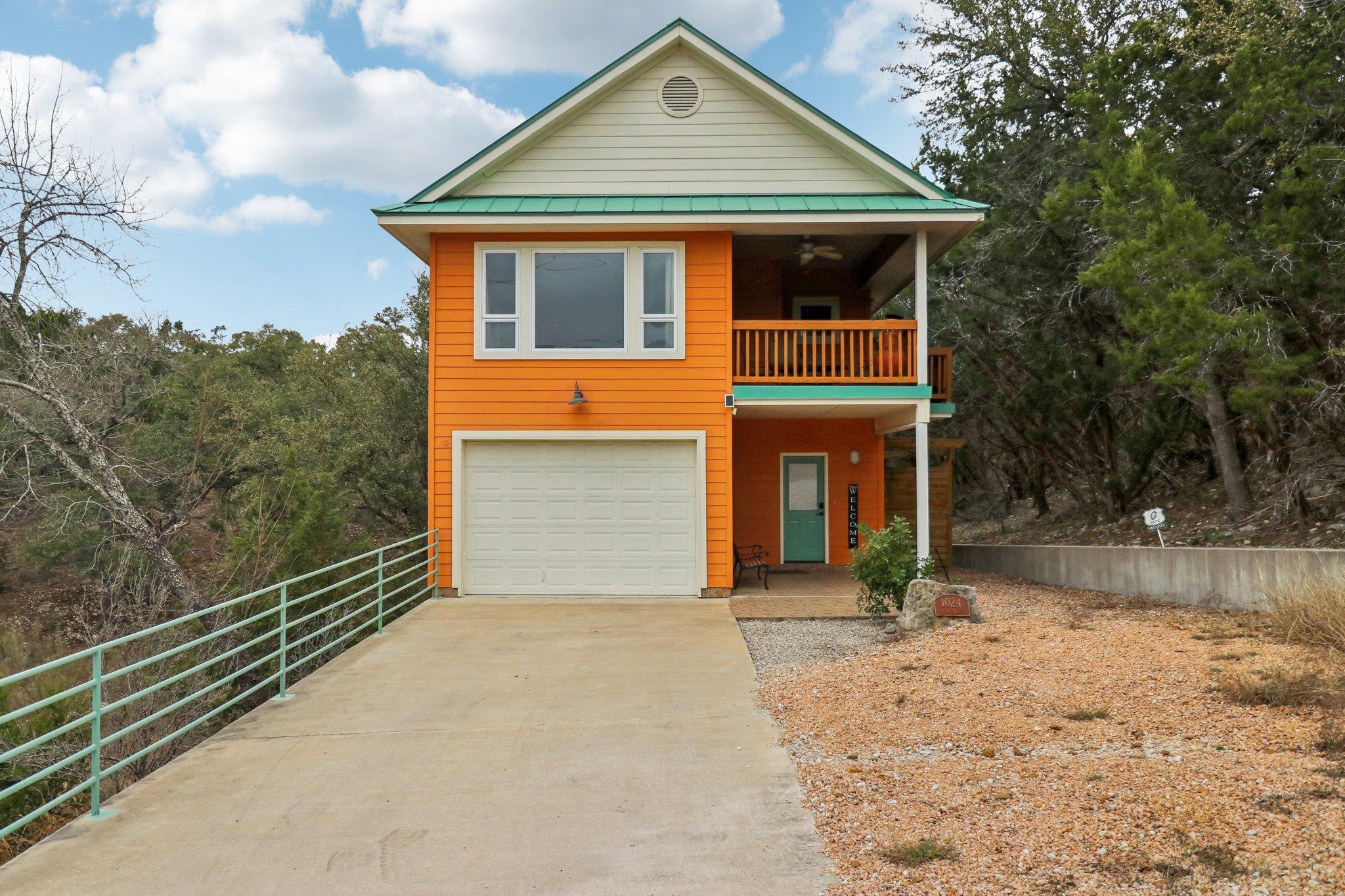 Summit Blf, Canyon Lake, TX 78133 #1