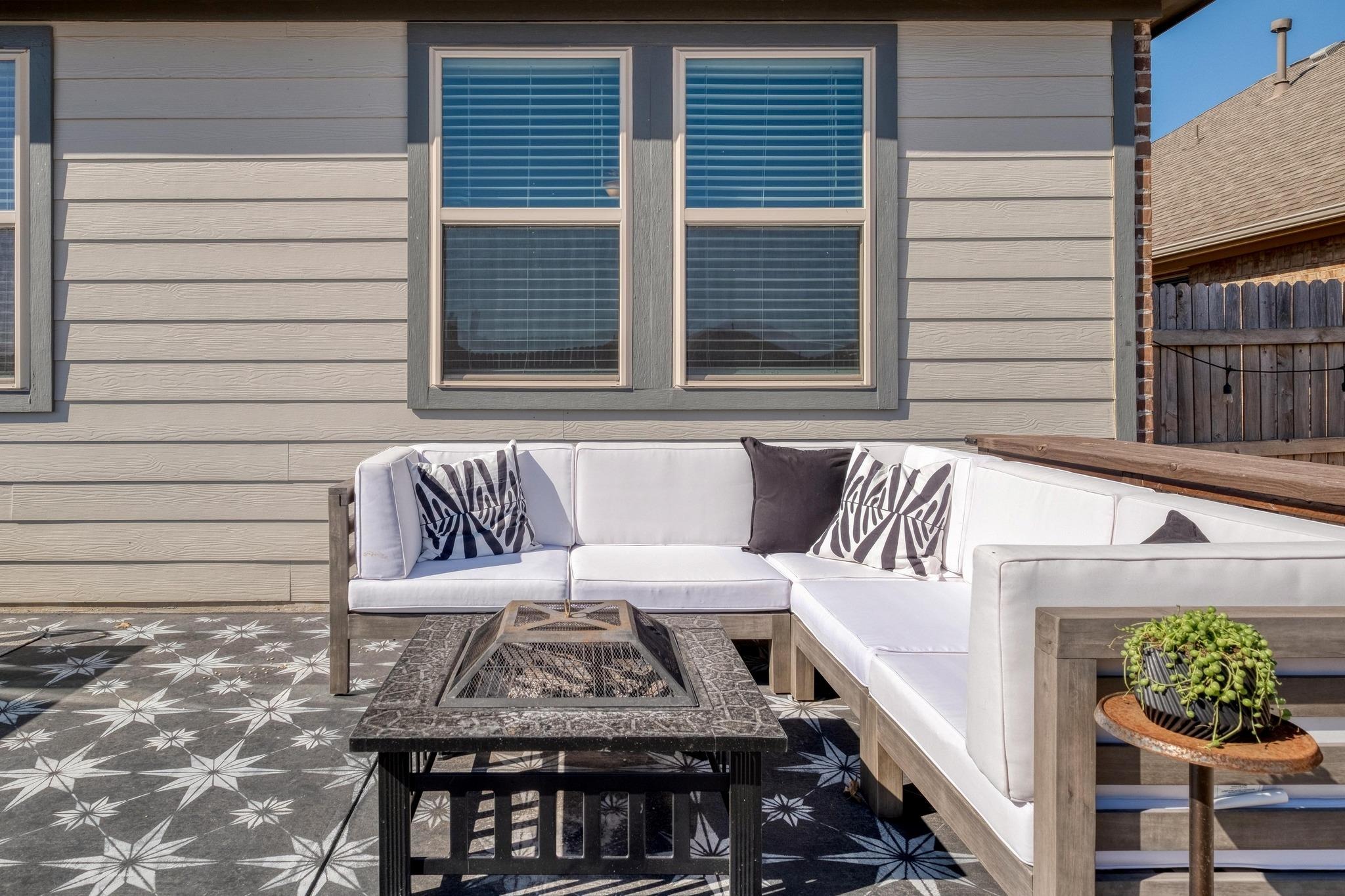 Catania Loop, Round Rock, TX 78665 #1