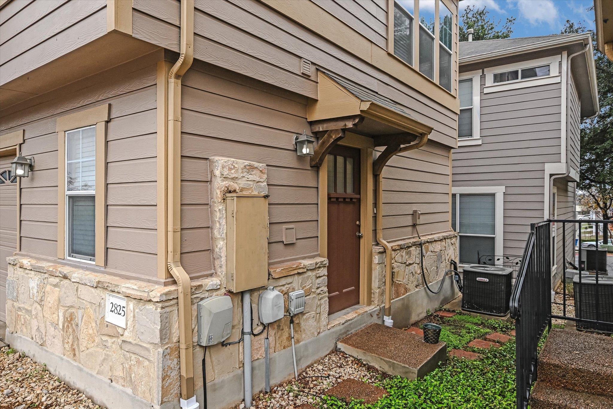 Saville Loop, Austin, TX 78741 #1