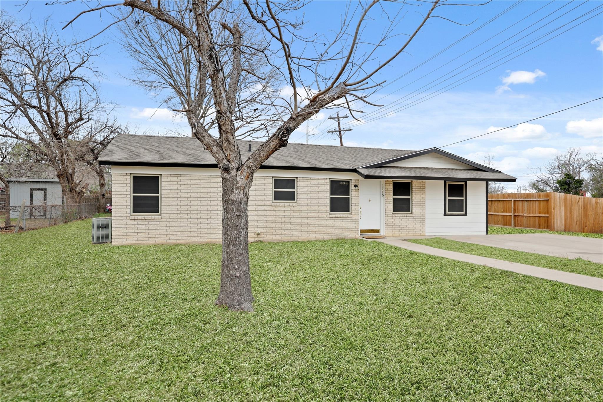 Sycamore St, San Marcos, TX 78666 #1