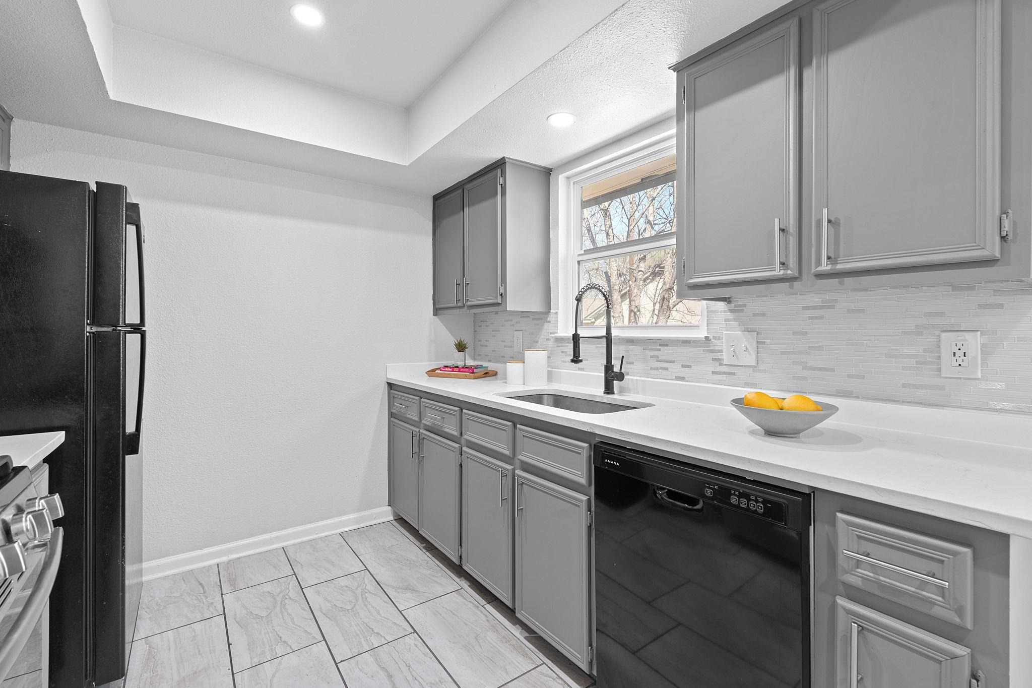 Parkside Cir, Round Rock, TX 78664