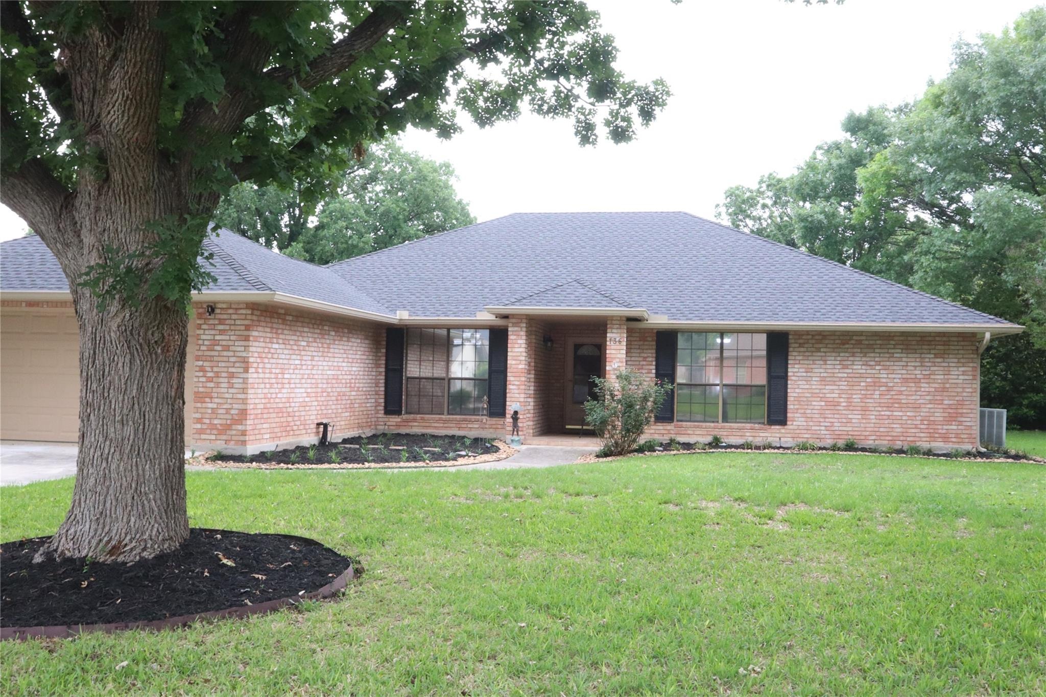 Dundee Grace , New Braunfels, TX 78130