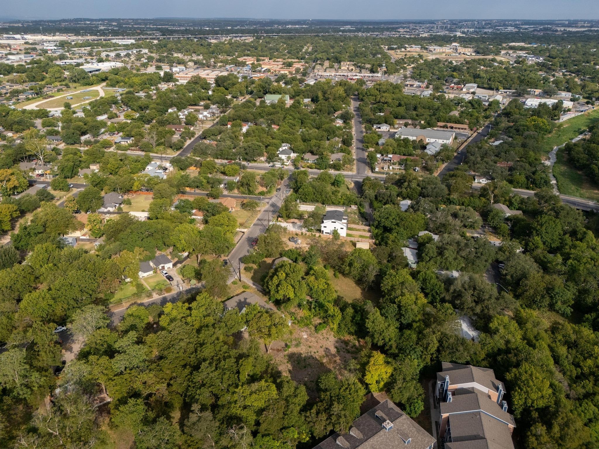 Pecan Dr, Austin, TX 78753