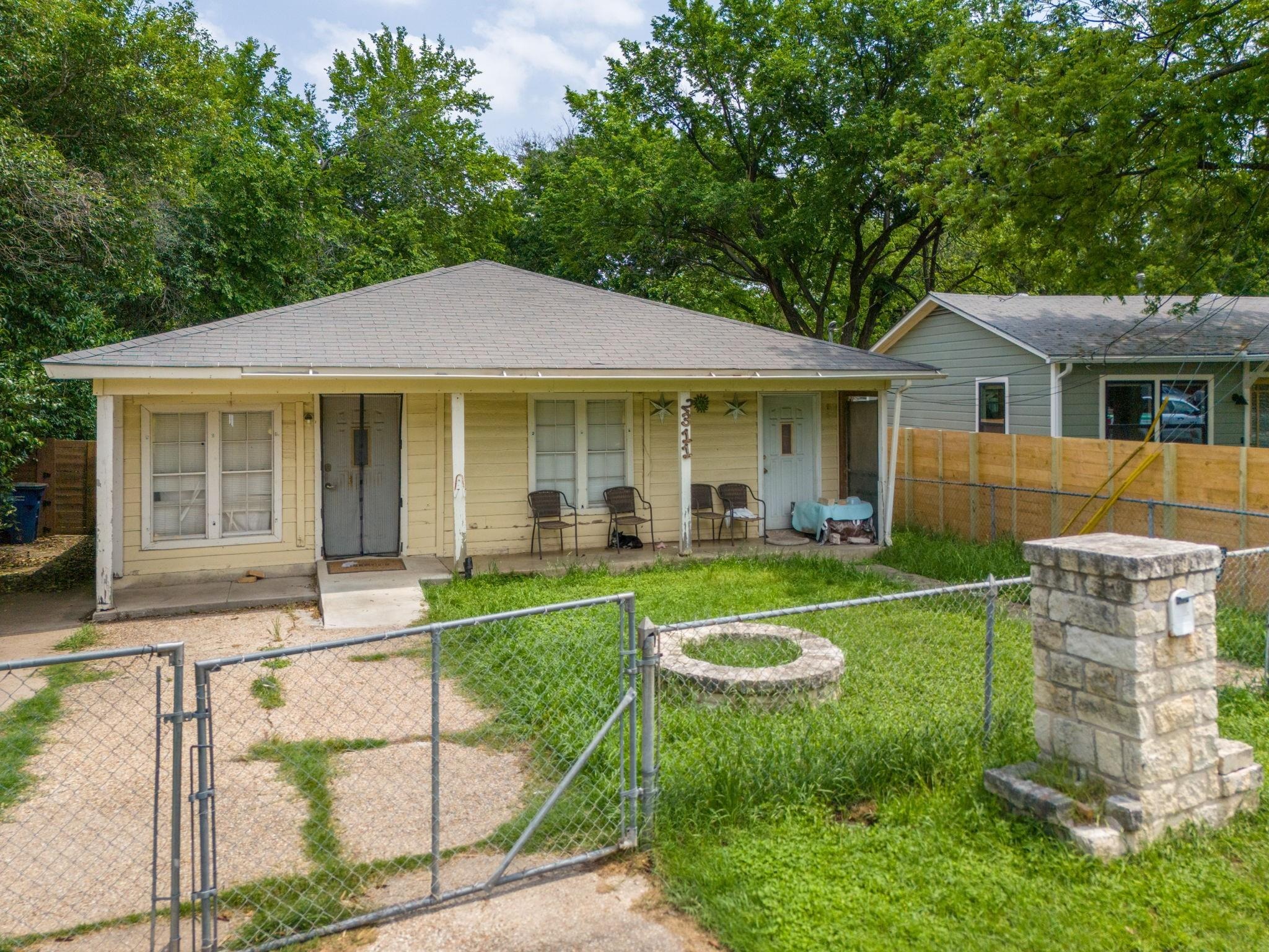 3rd St, Austin, TX 78704