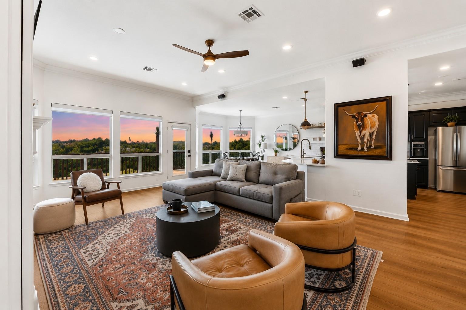 Travis Dr, Jonestown, TX 78645