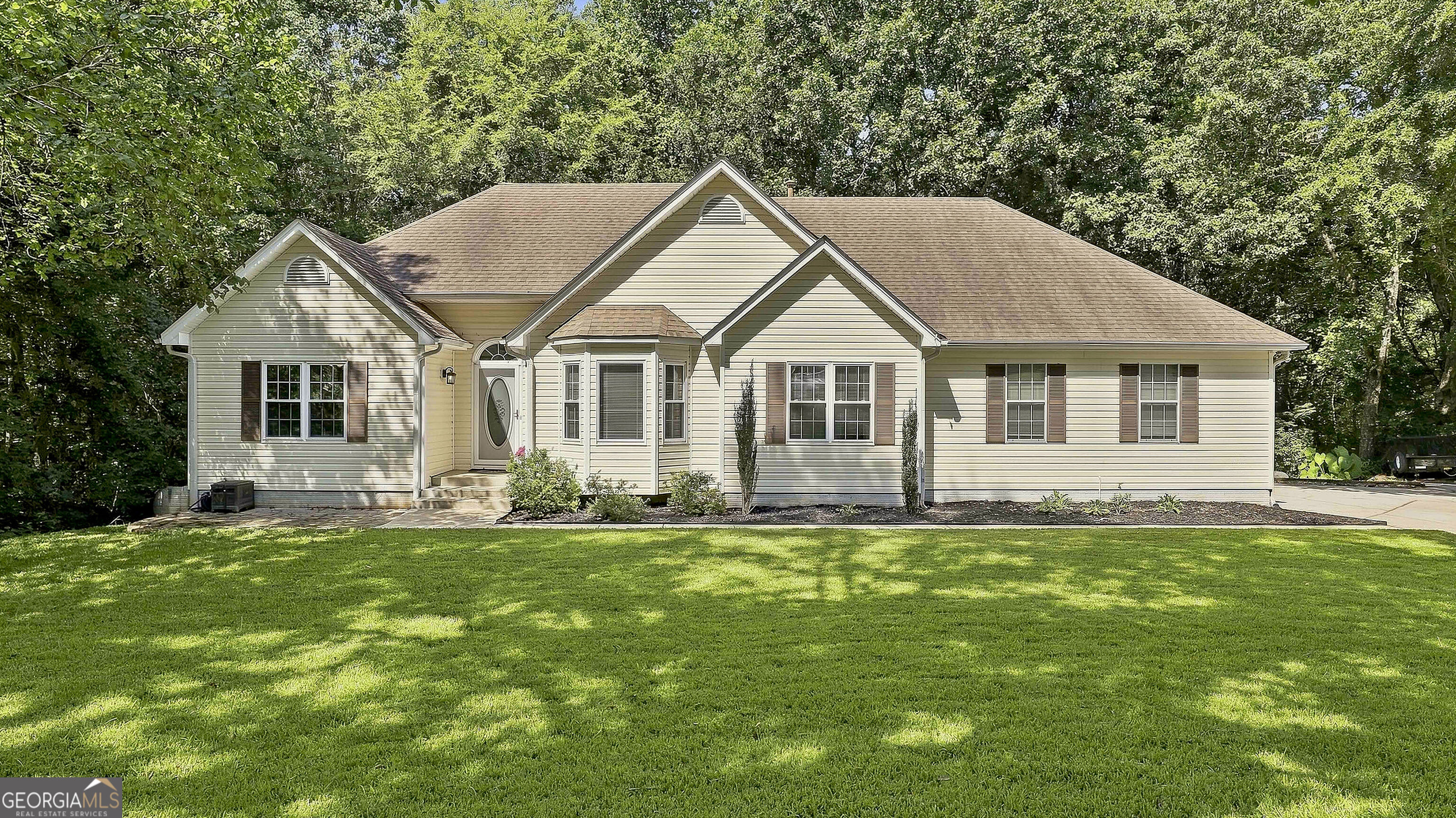 Wilkes Ct, Newnan, GA 30263
